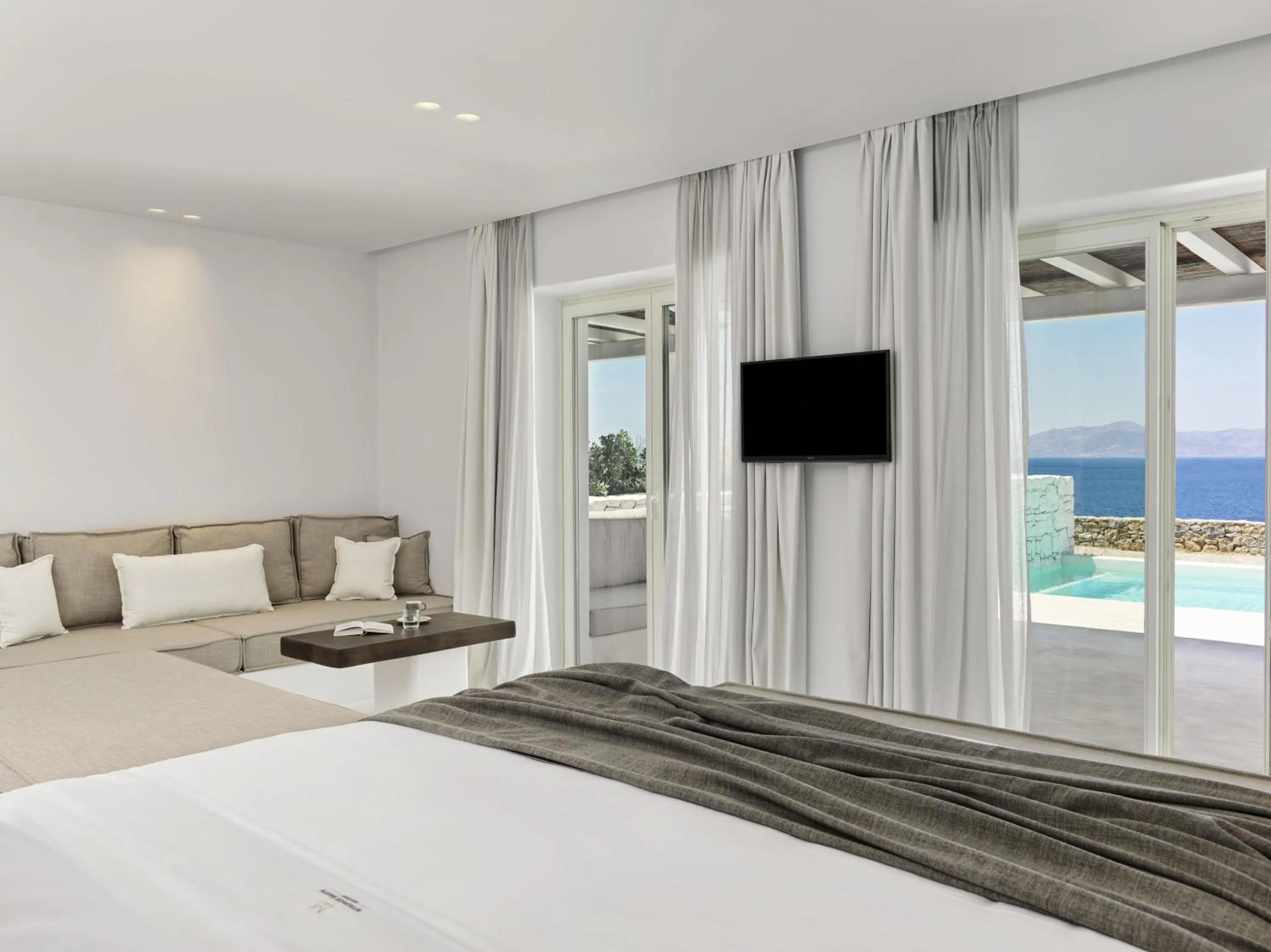 Bed in Mykonos Earth Suites