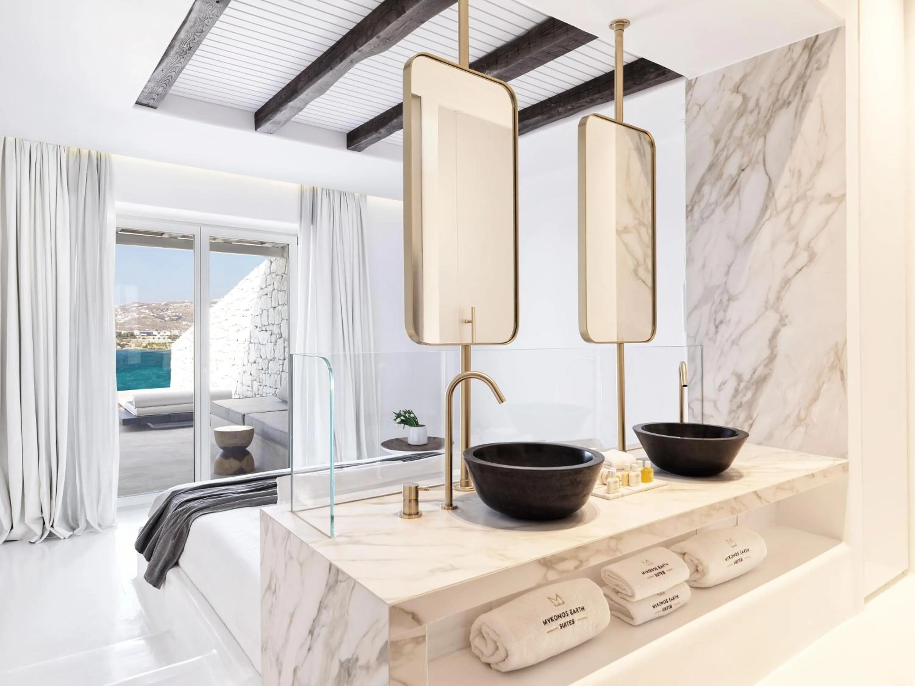 Bathroom in Mykonos Earth Suites