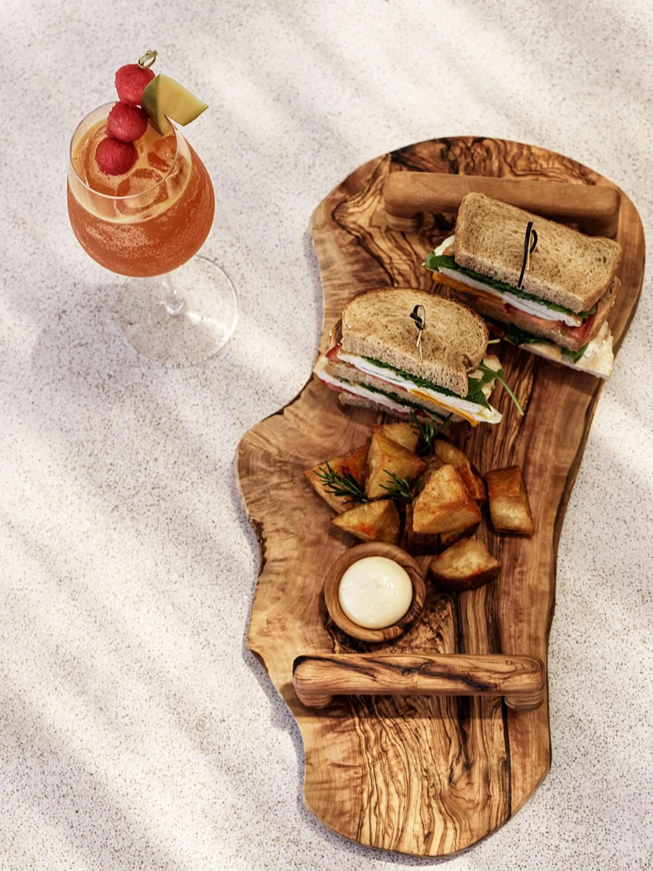 Food and drinks in Mykonos Earth Suites