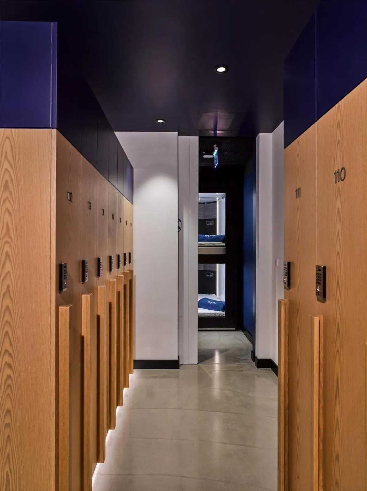 Shower in Kepler Club Sabiha Gökçen Airport - International Transit Area