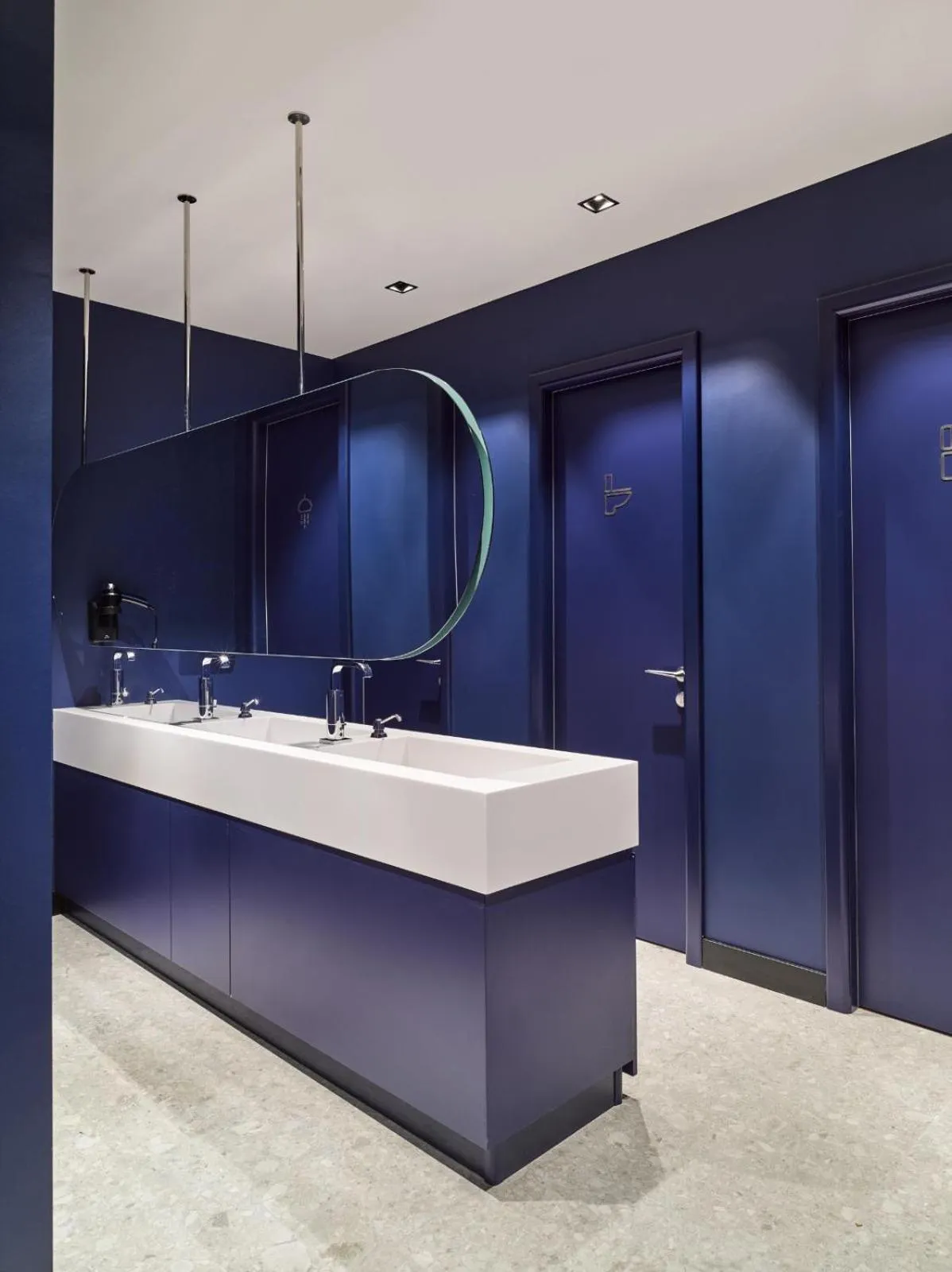 Shower in Kepler Club Sabiha Gökçen Airport - International Transit Area