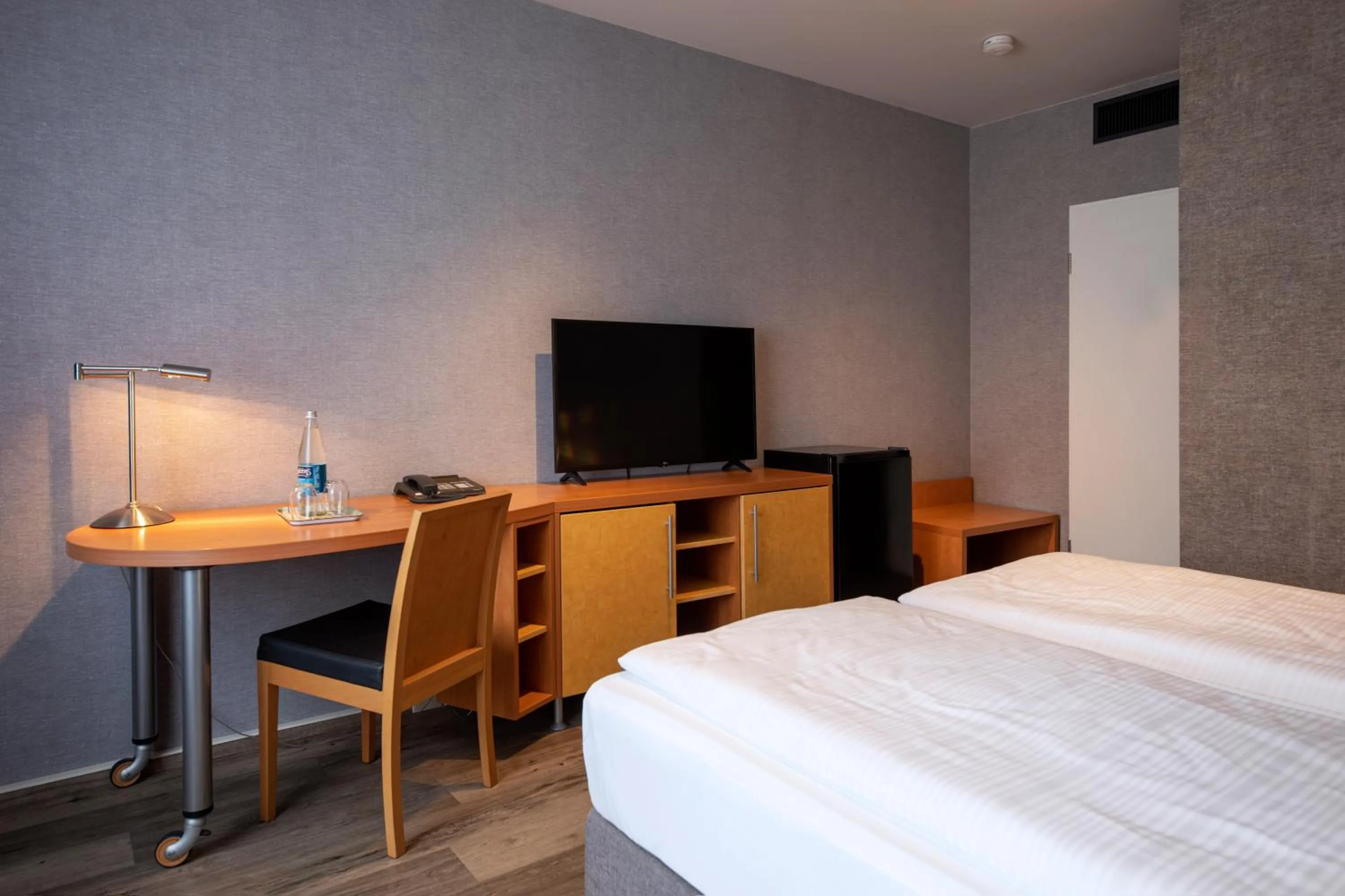 Photo of the whole room, Bed in ACHAT Hotel Monschau