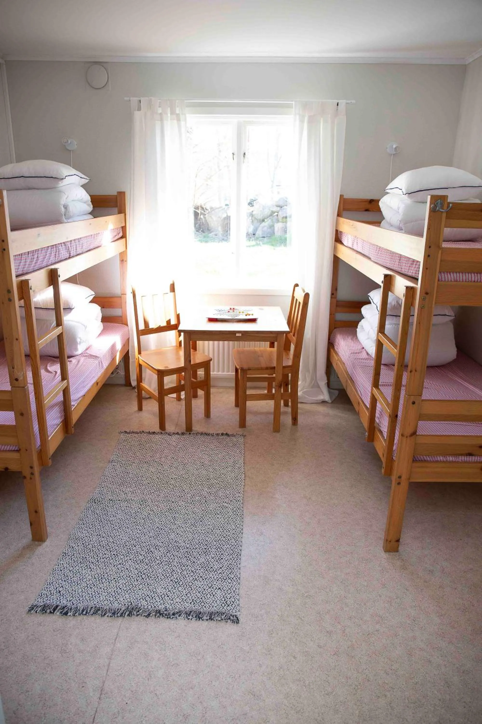 bunk bed, Bed in Hunnebostrands vandrarhem Gammelgården