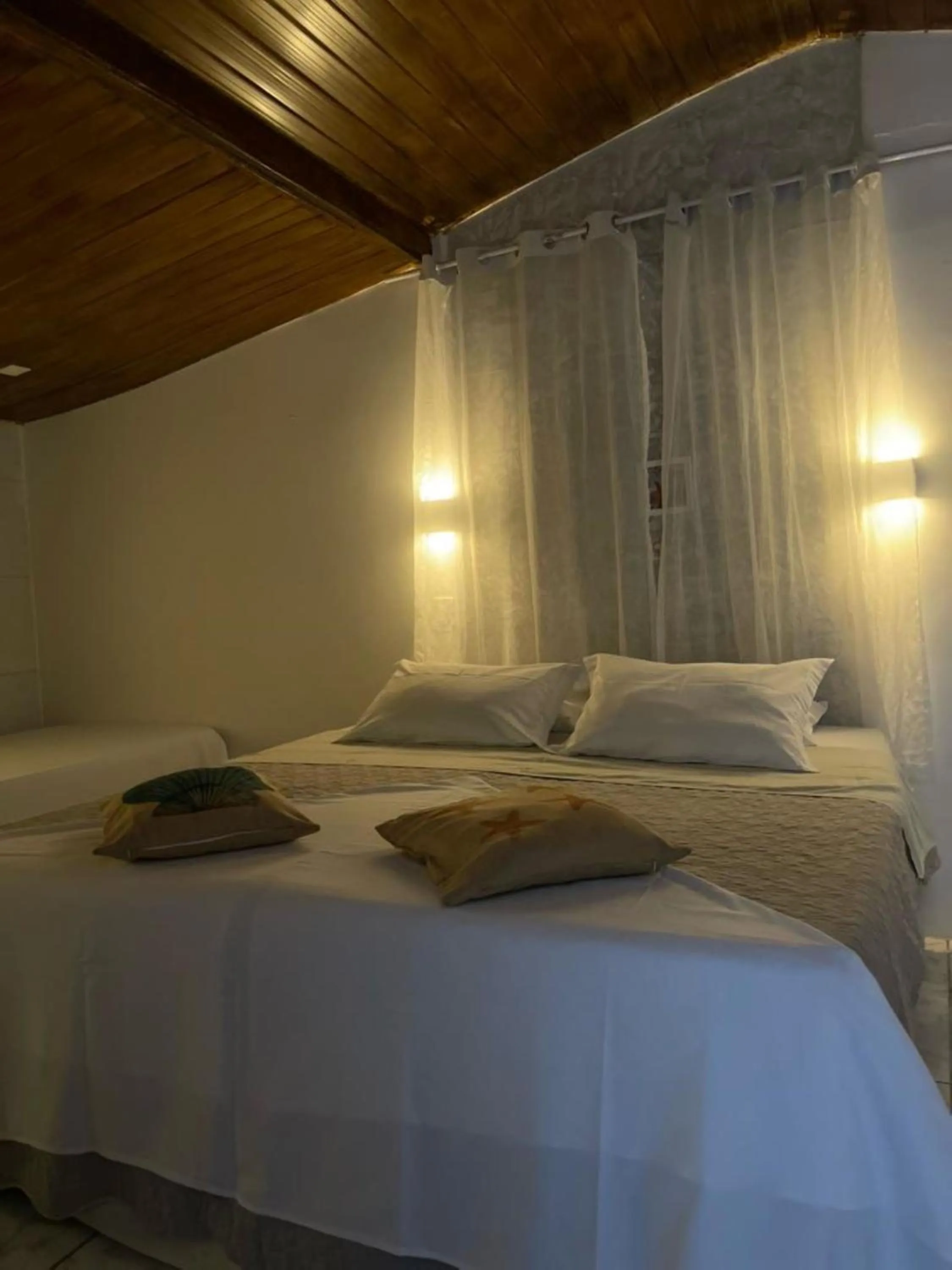 Bedroom, Bed in Pousada Portal dos Golfinhos