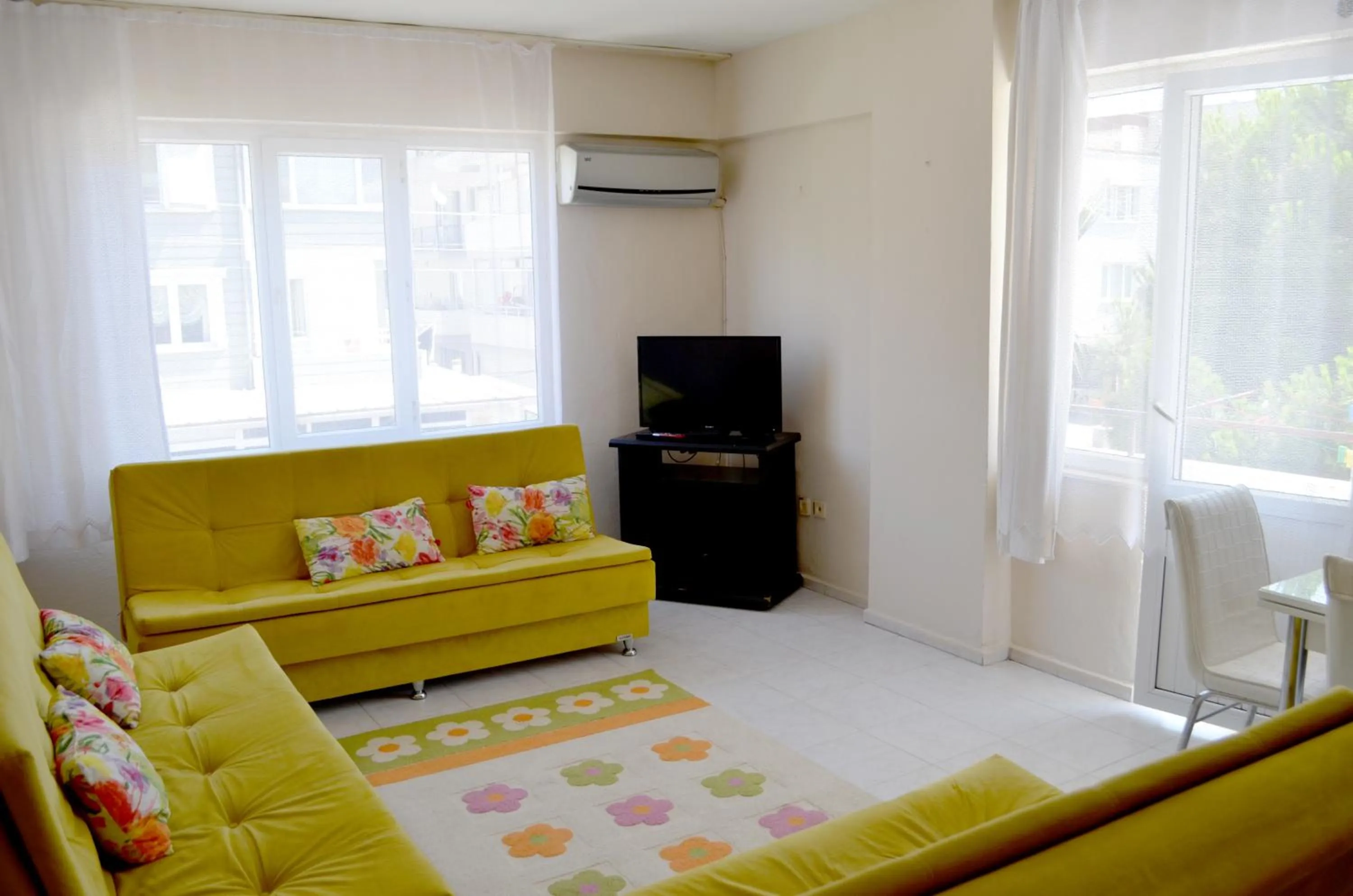 Photo of the whole room, Bed in Ahmeda Apart Hotel