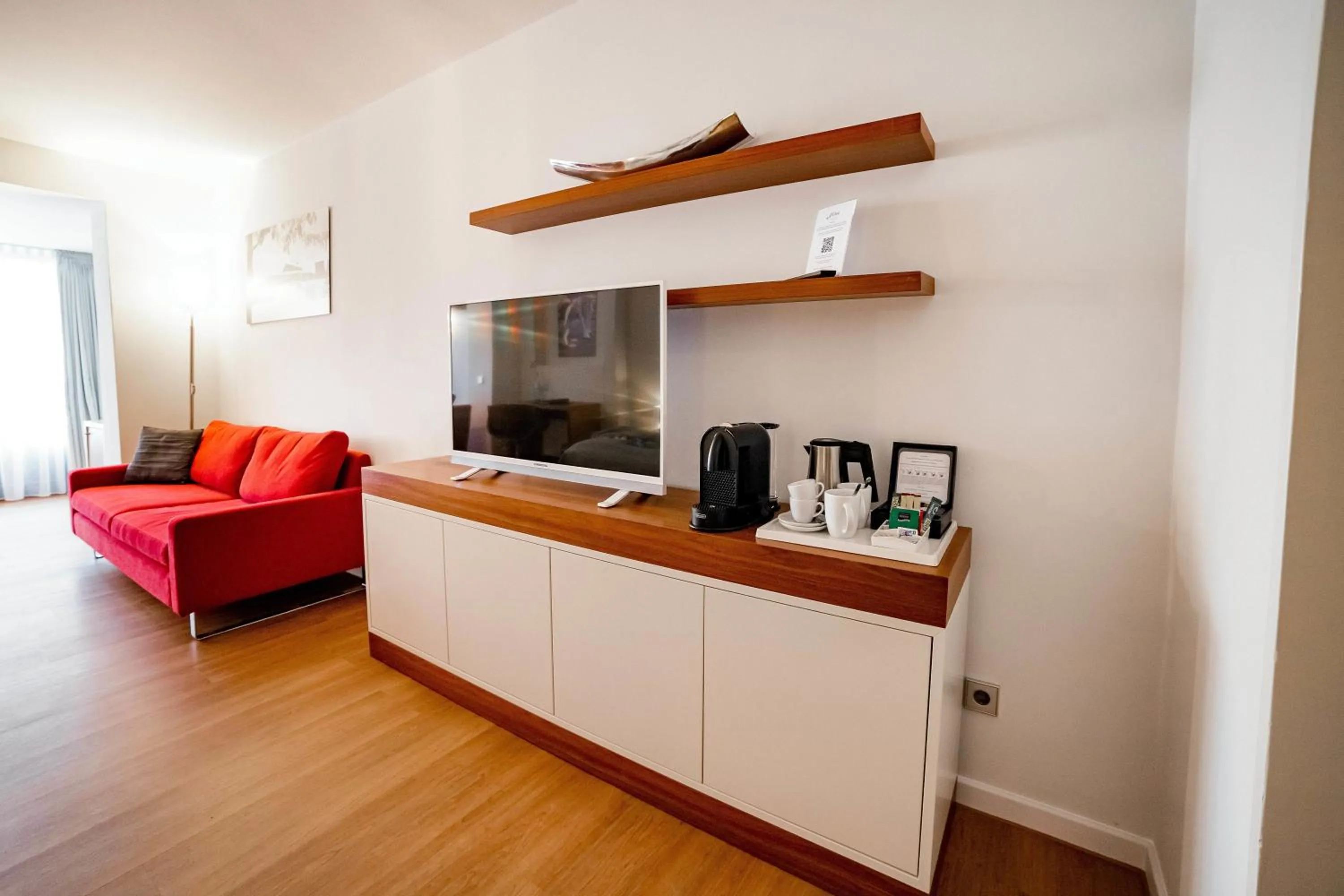 TV and multimedia in Privathotel alte mühle Wolfsburg-Weyhausen