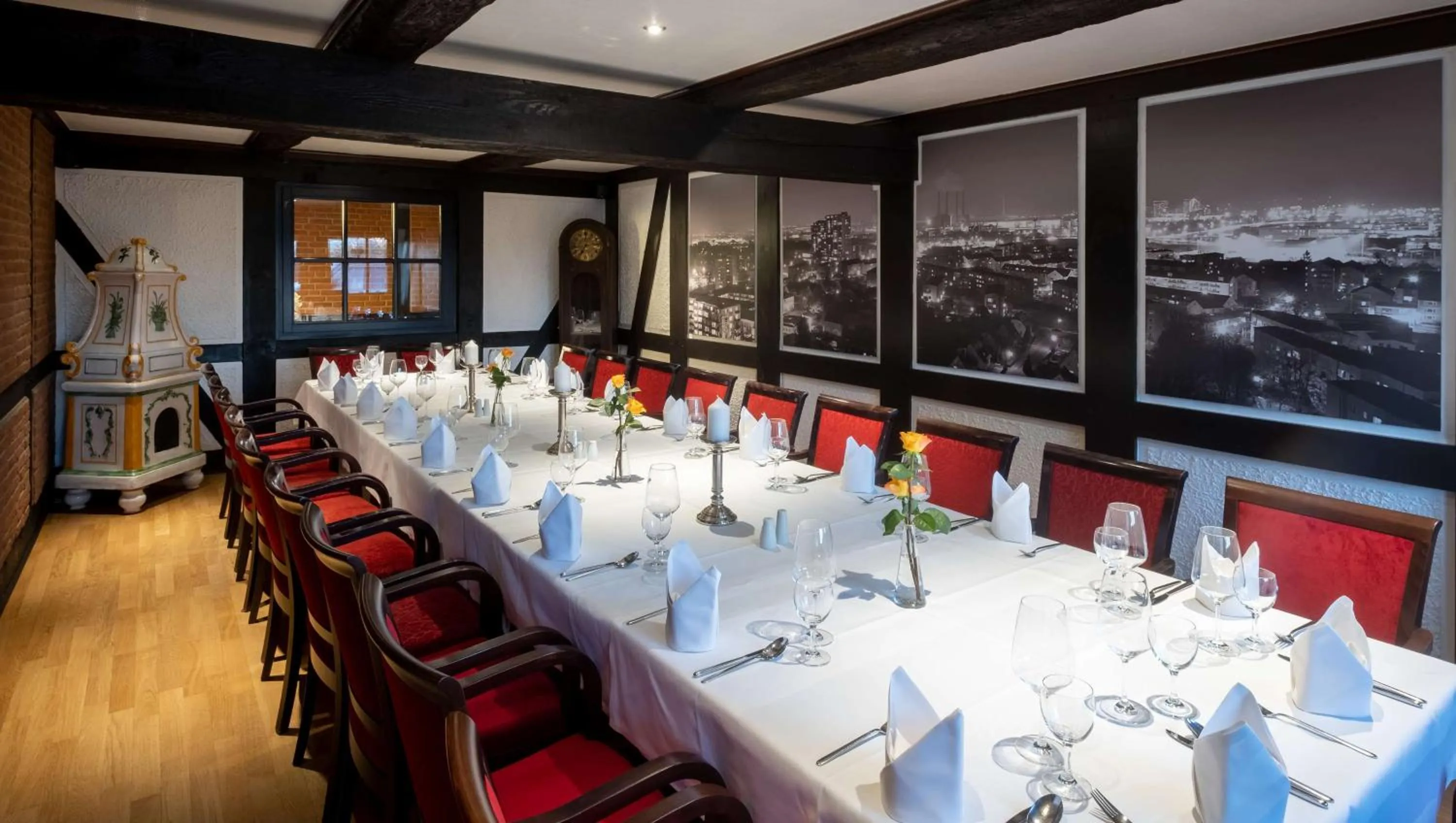 Restaurant/places to eat in Privathotel alte mühle Wolfsburg-Weyhausen