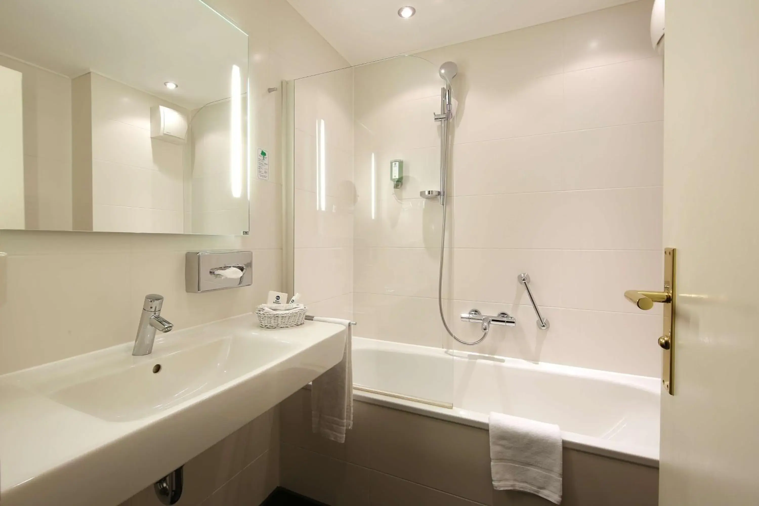 Standard King Room in Privathotel alte mühle Wolfsburg-Weyhausen Standard King Room in Privathotel alte mühle Wolfsburg-Weyhausen