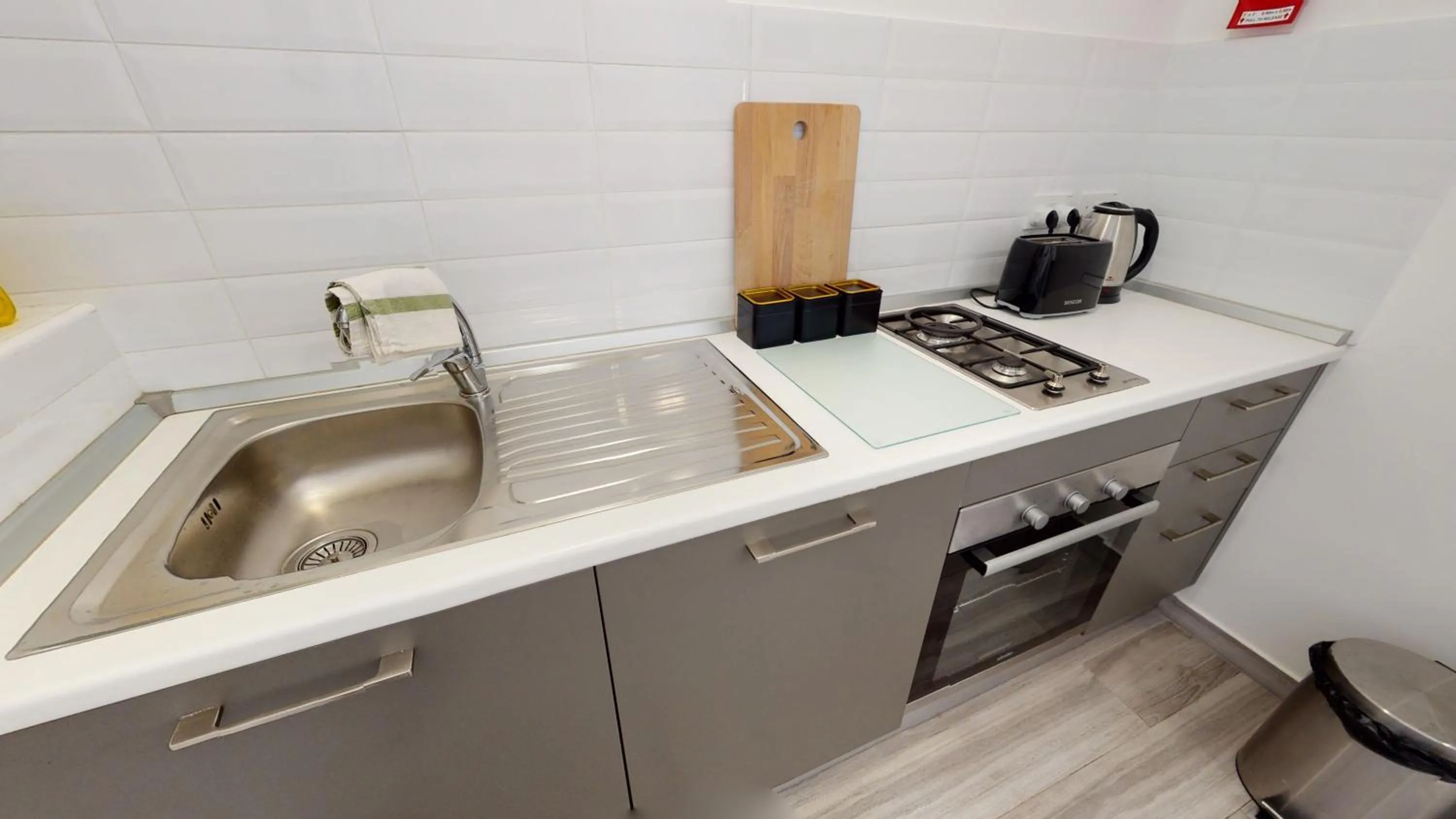 Kitchen or kitchenette, Kitchen/Kitchenette in Ulysses ApartHotel