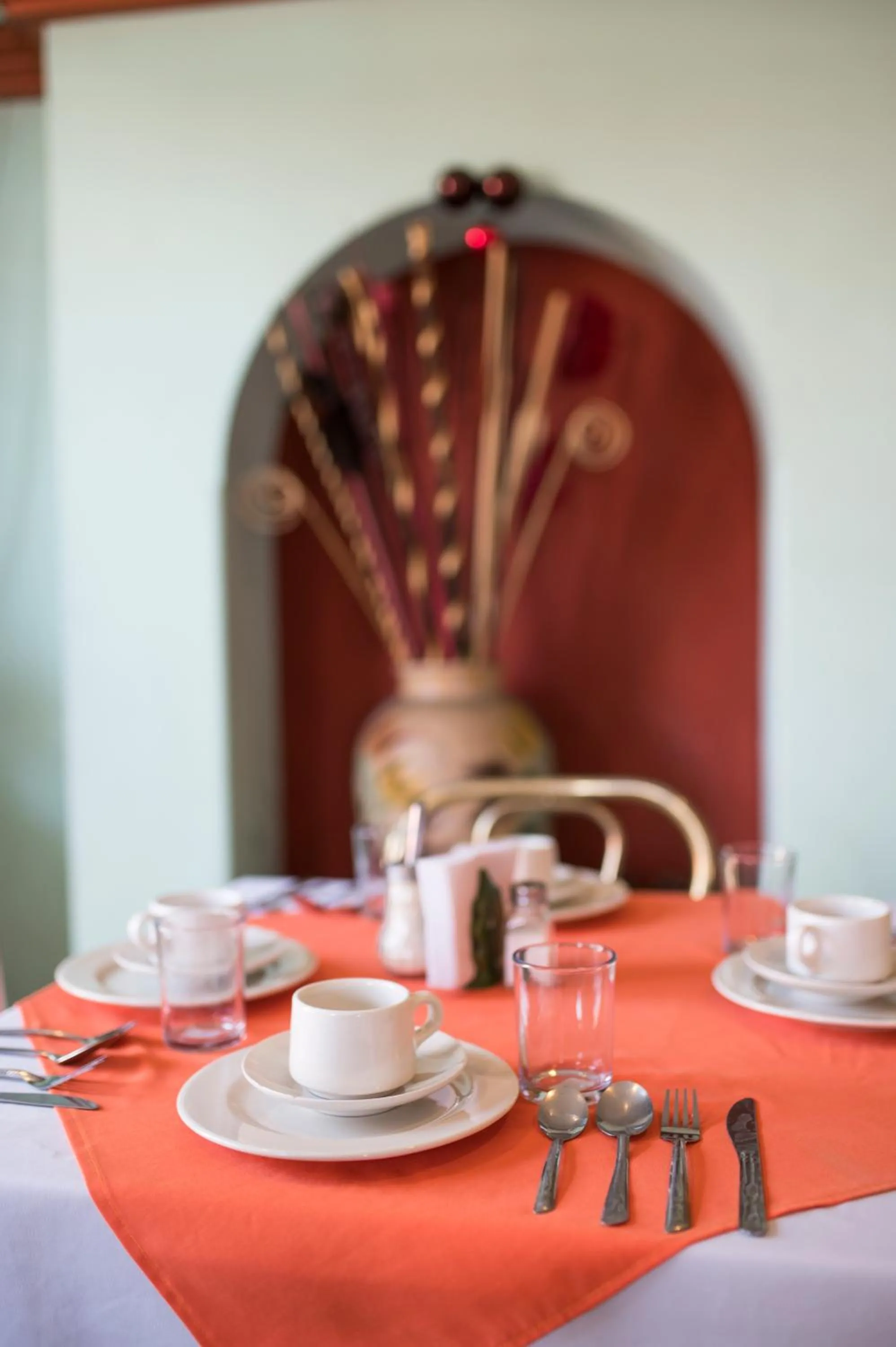 Restaurant/places to eat in Arisa