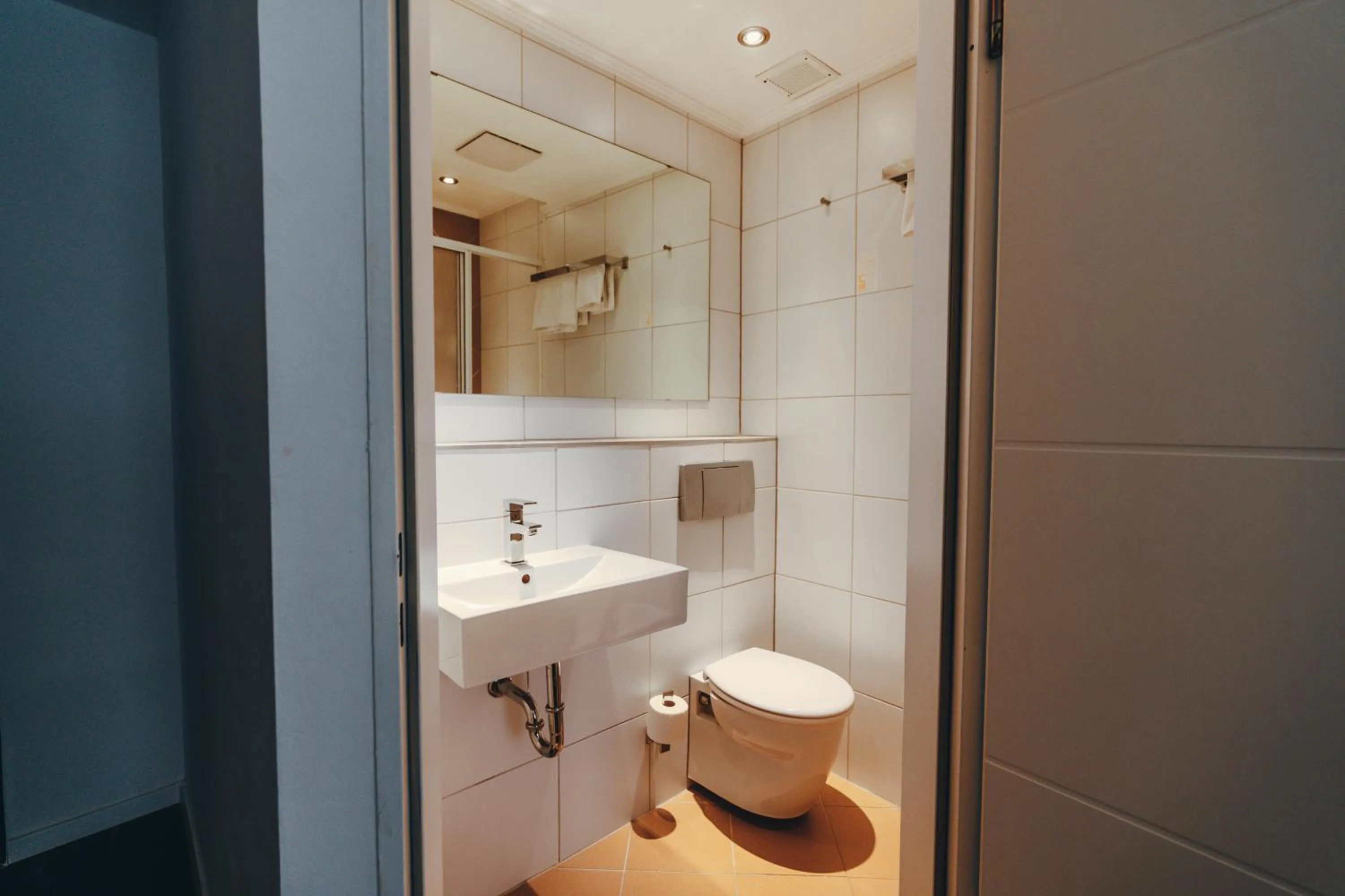 Bathroom in Boutique Hotel Düsseldorf Berial