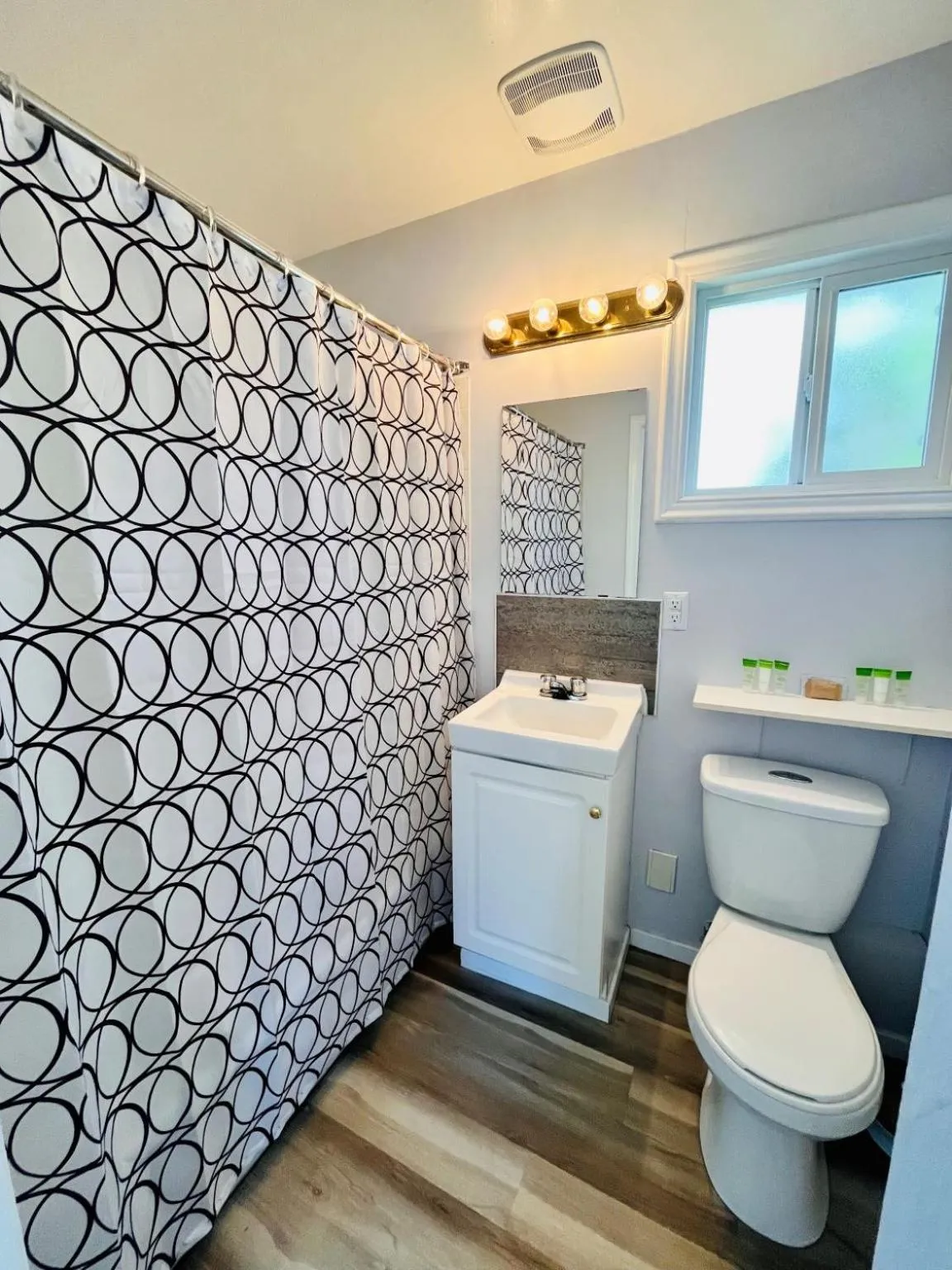 Bathroom in The Orchard at Oliver