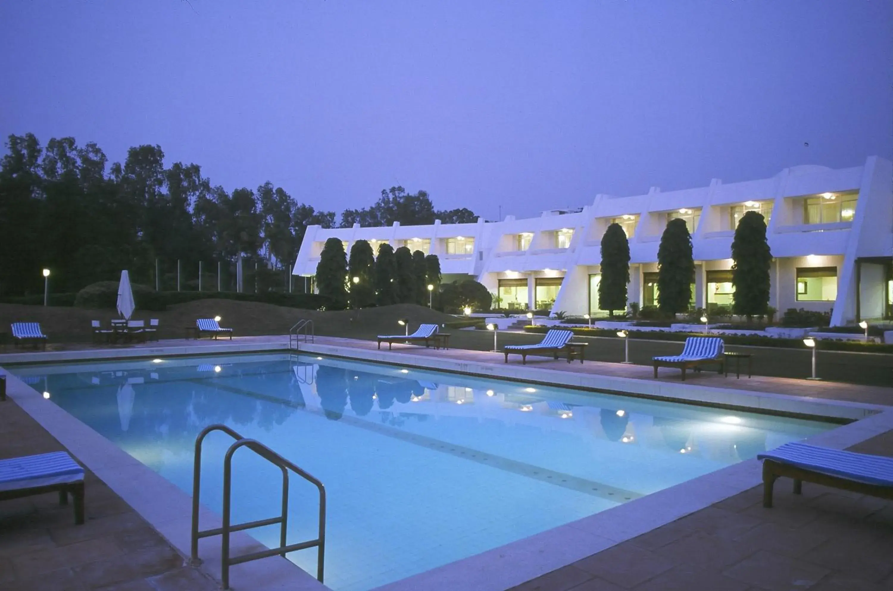 Swimming pool in Radisson Jass Hotel, Khajuraho Swimming pool in Radisson Jass Hotel, Khajuraho