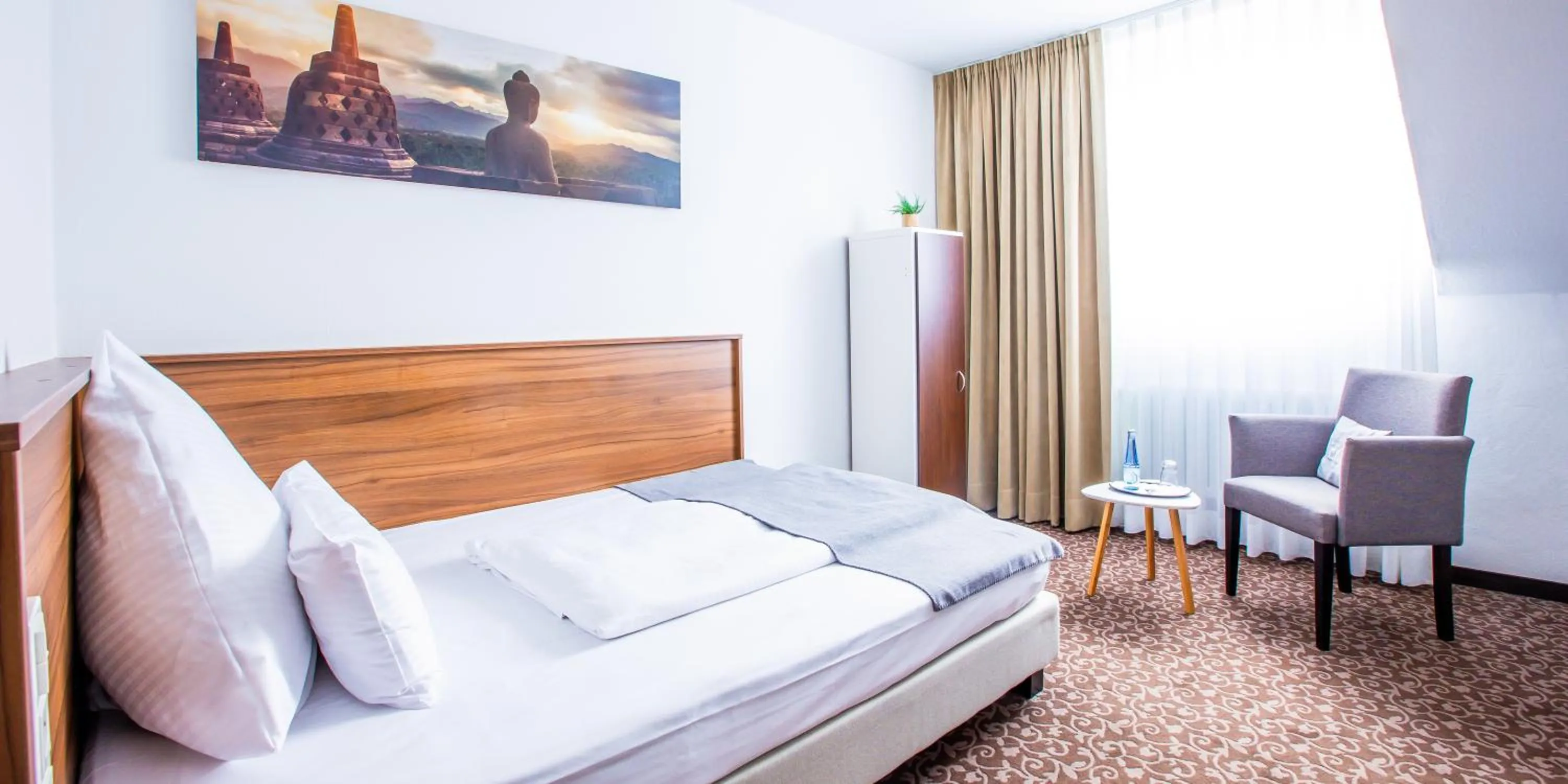 Photo of the whole room, Bed in Hotel Das Kronprinz