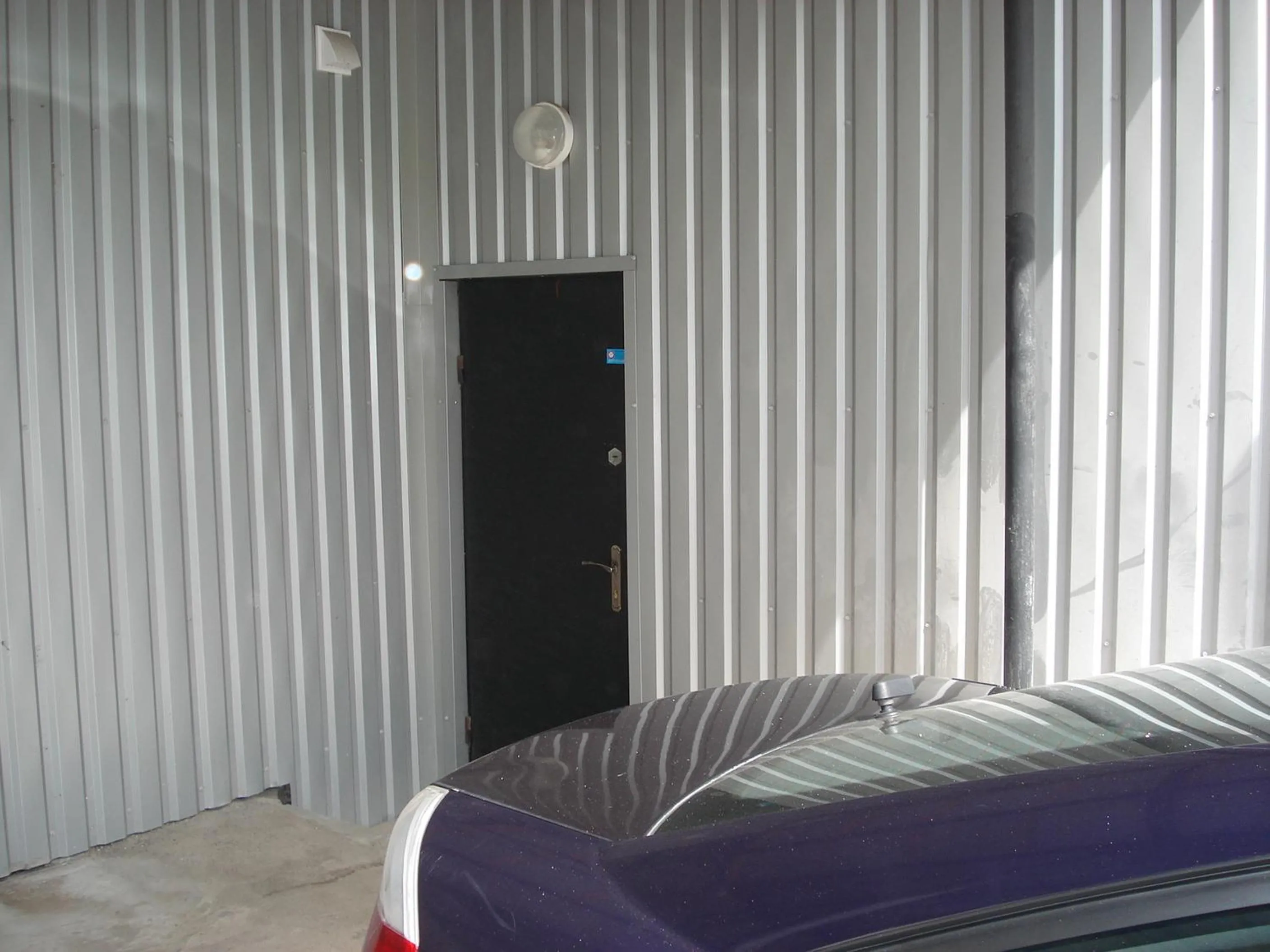 Facade/entrance, Bed in Hostel Voyage
