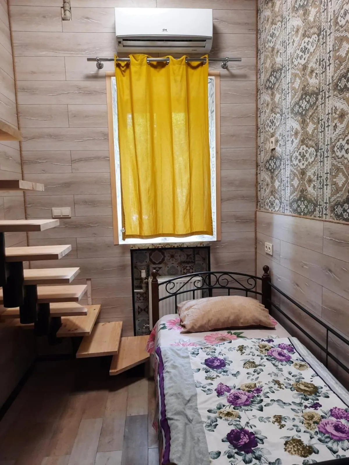Bed in Hostel Voyage
