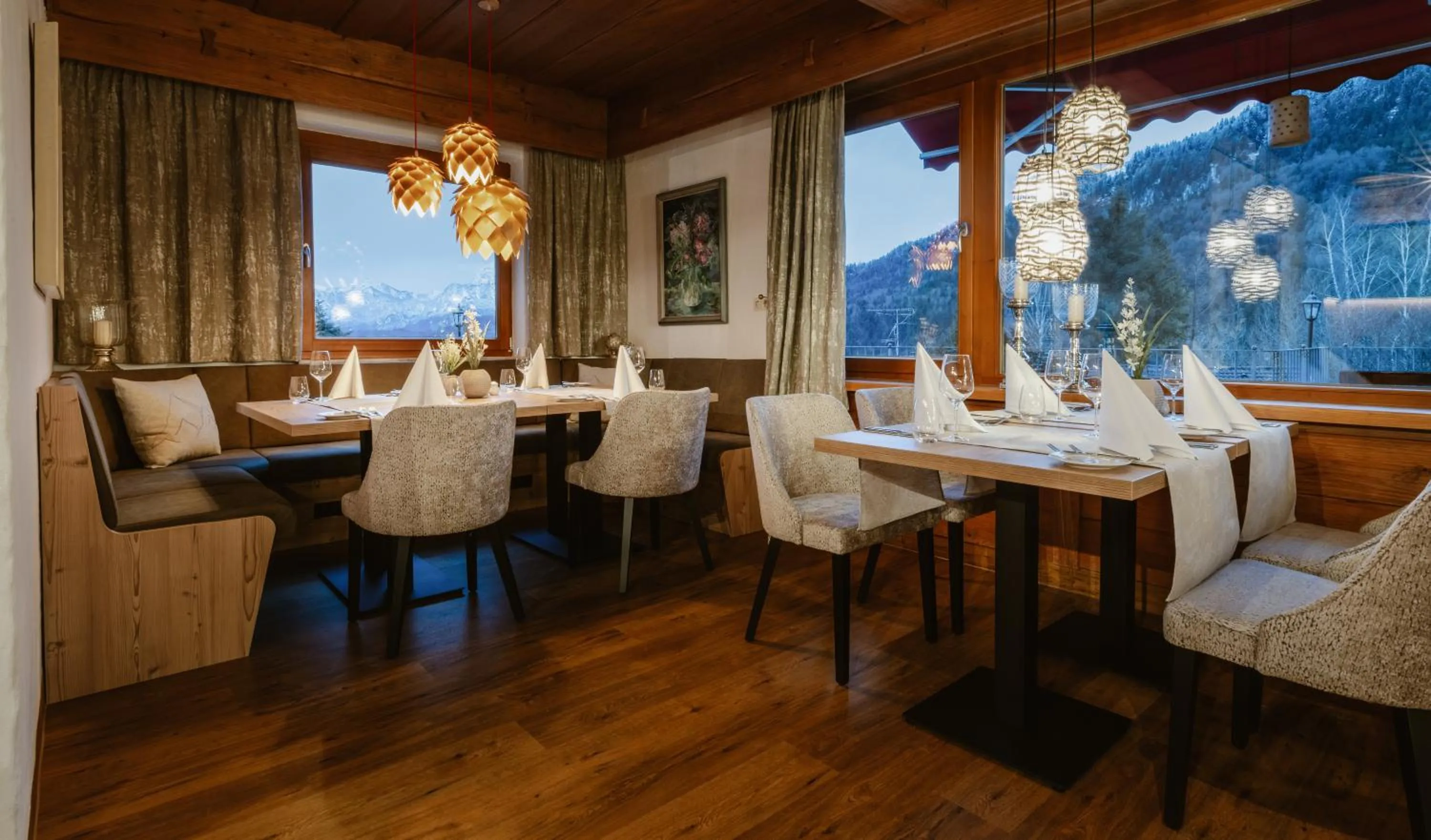 Restaurant/places to eat in Hotel Bergruh