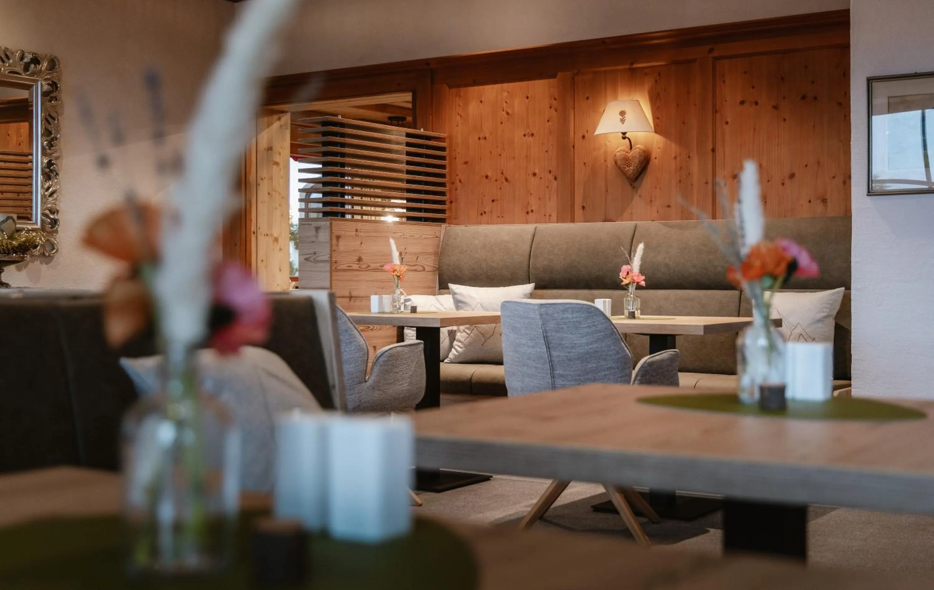 Restaurant/places to eat in Hotel Bergruh