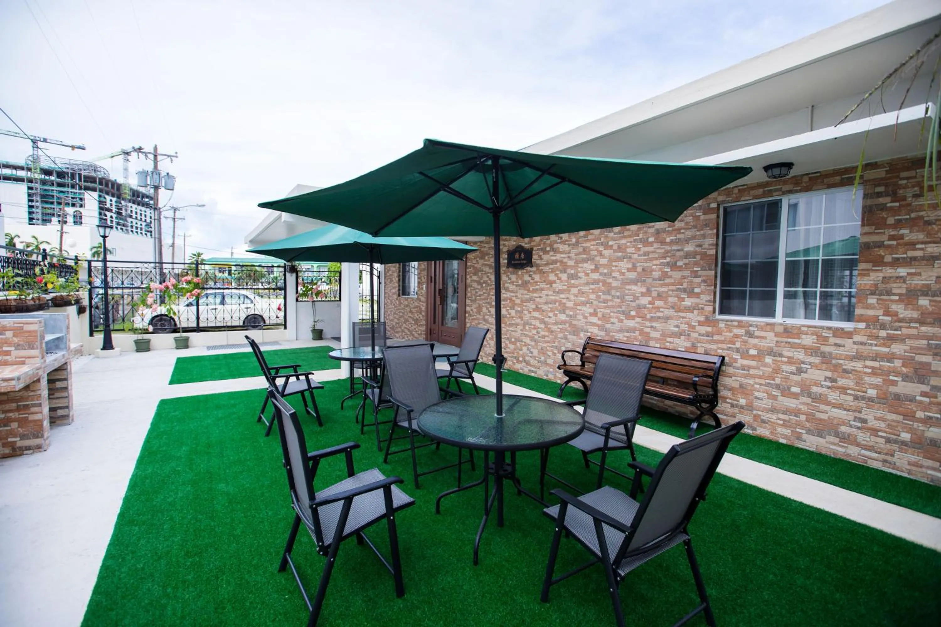 BBQ facilities in Residence Lodge