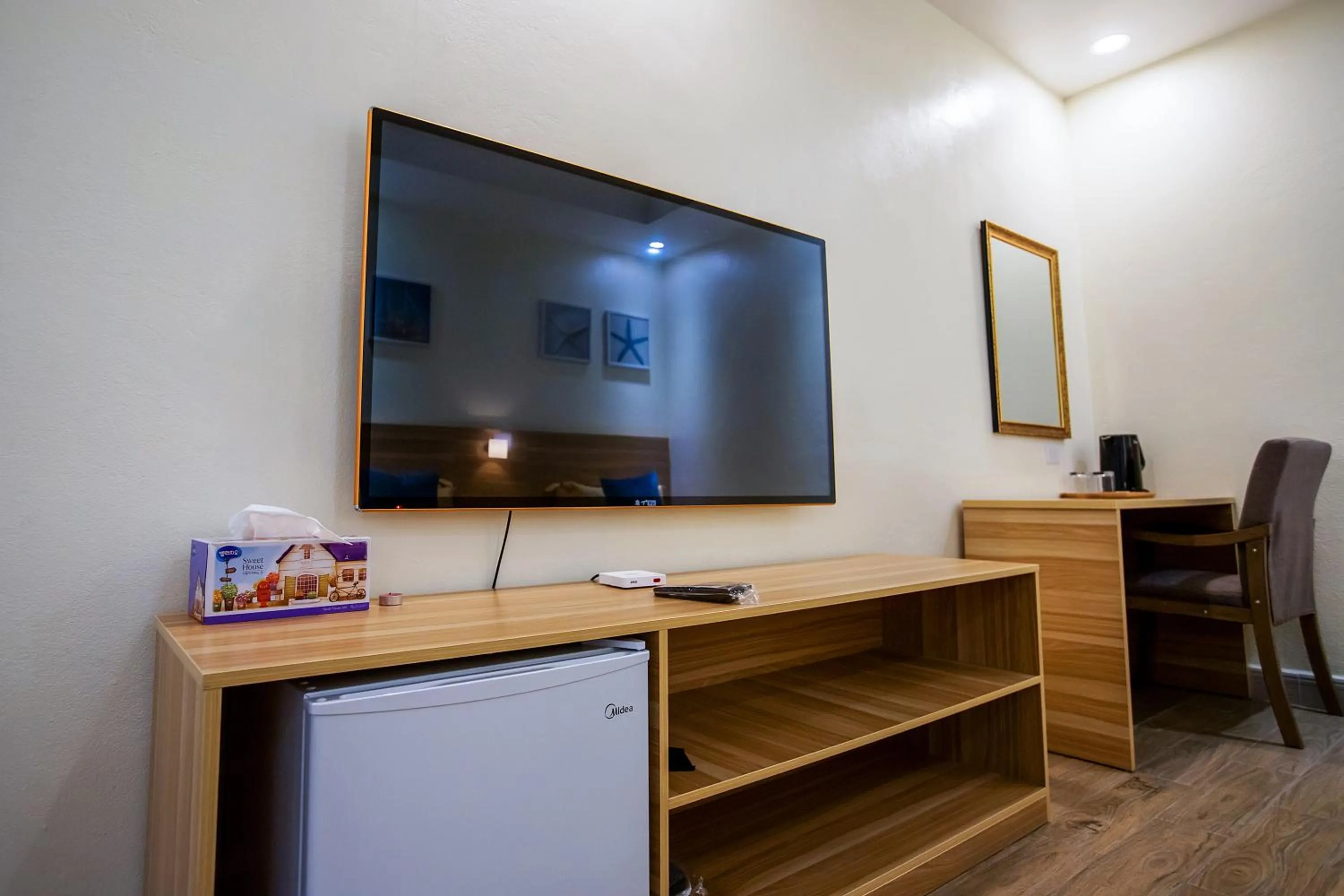 TV and multimedia in Residence Lodge