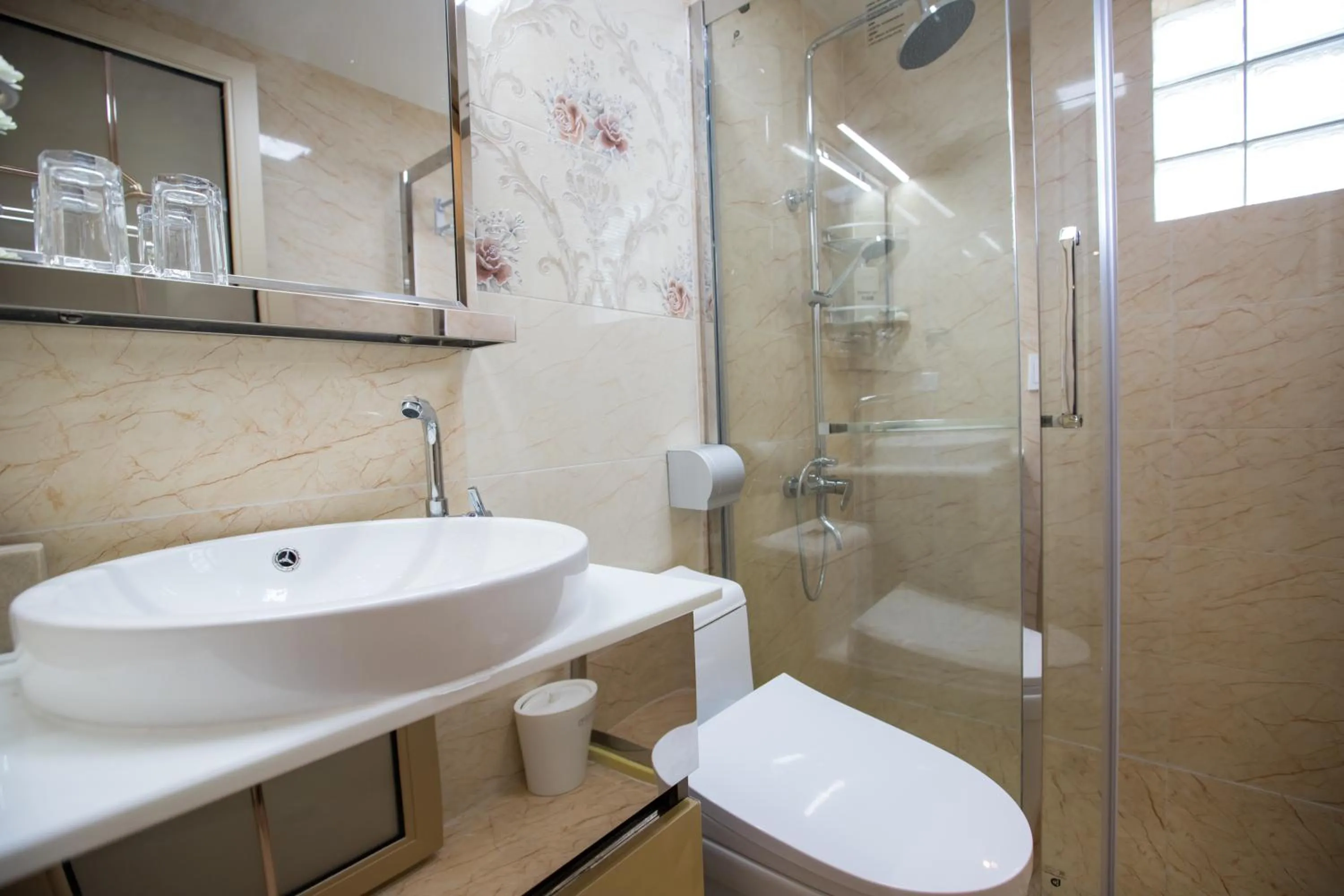 Bathroom in Residence Lodge