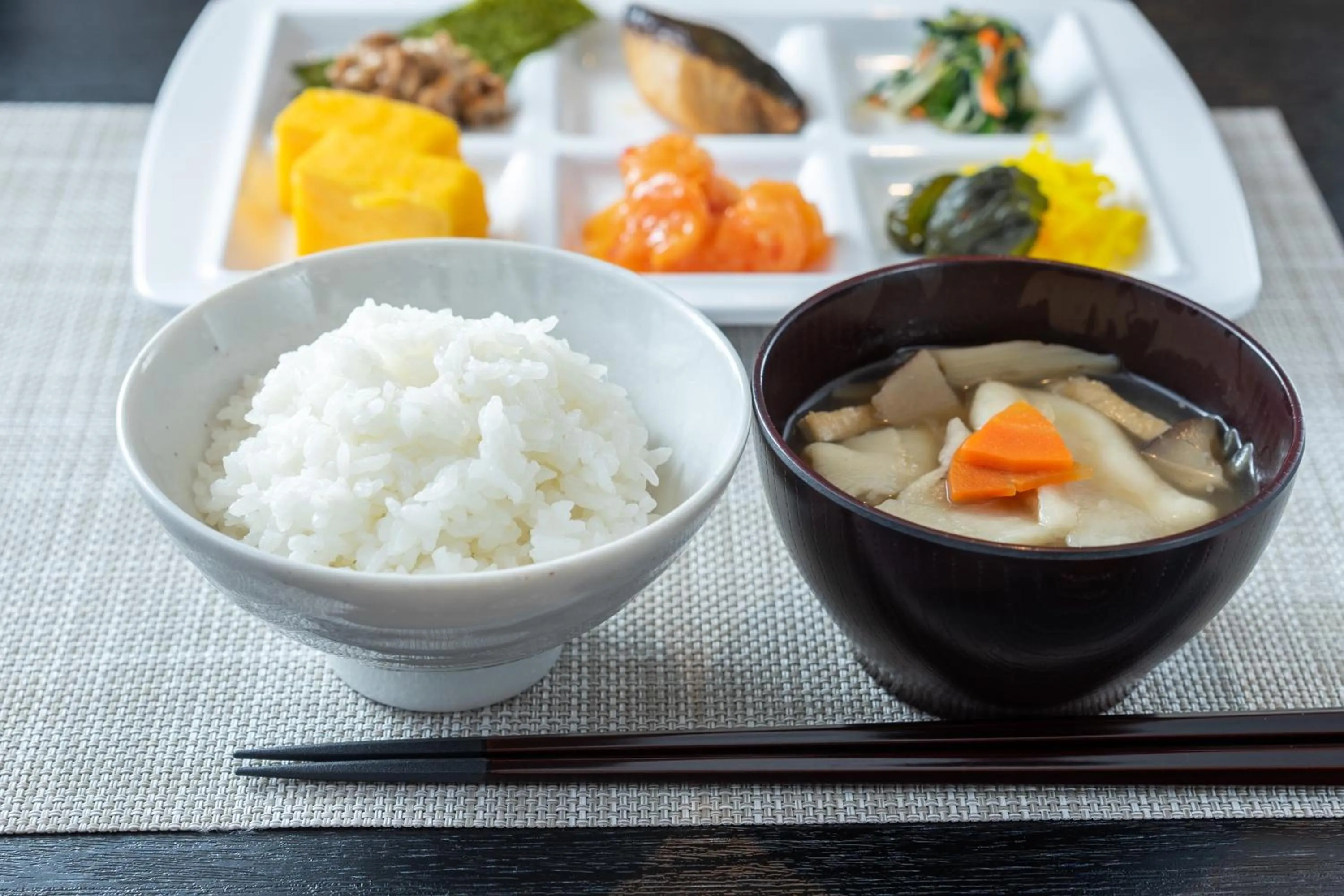 Food and drinks in Super Hotel Yahaba Station East Exit