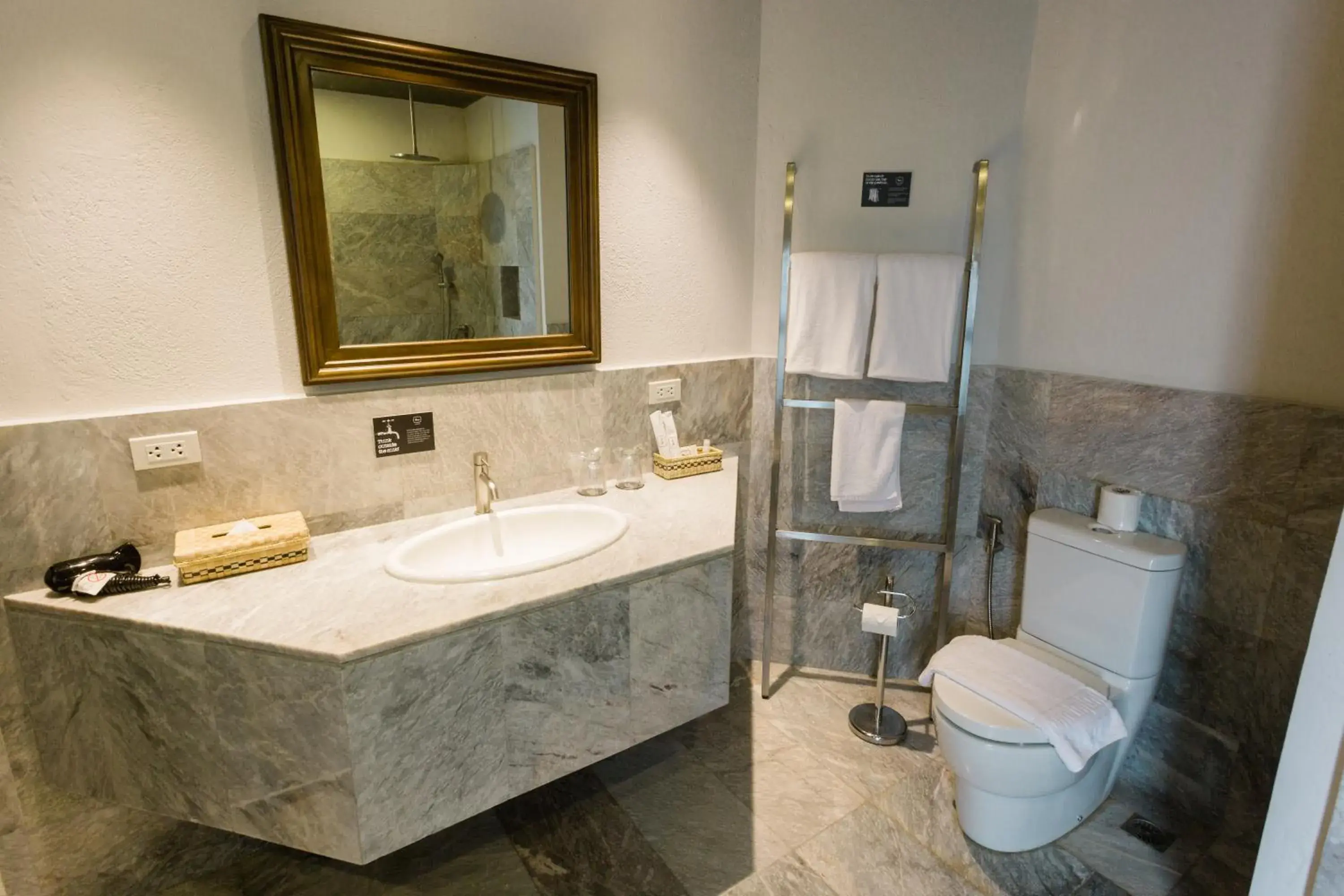 Bathroom in The Henry Resort Dumaguete Bathroom in The Henry Resort Dumaguete