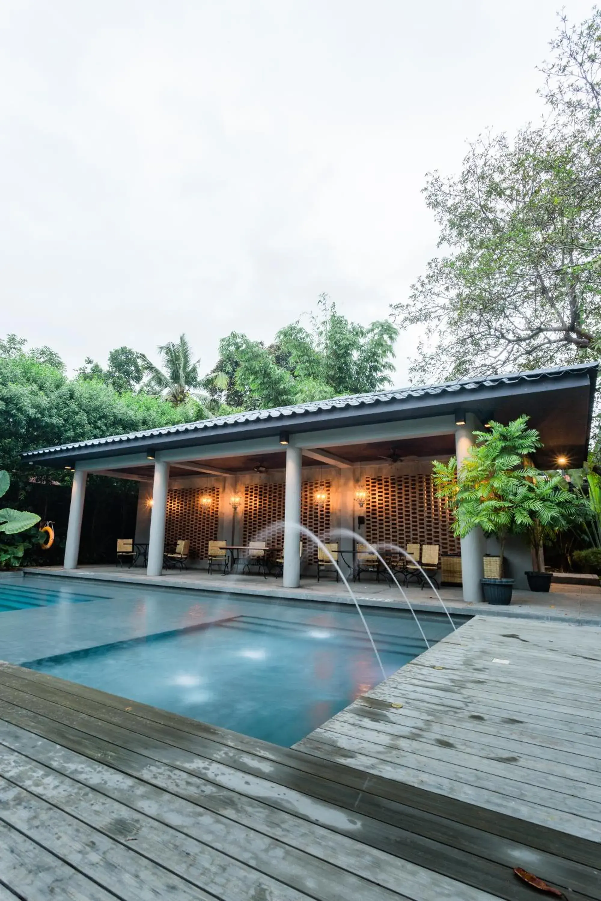 Swimming pool in The Henry Resort Dumaguete Swimming pool in The Henry Resort Dumaguete