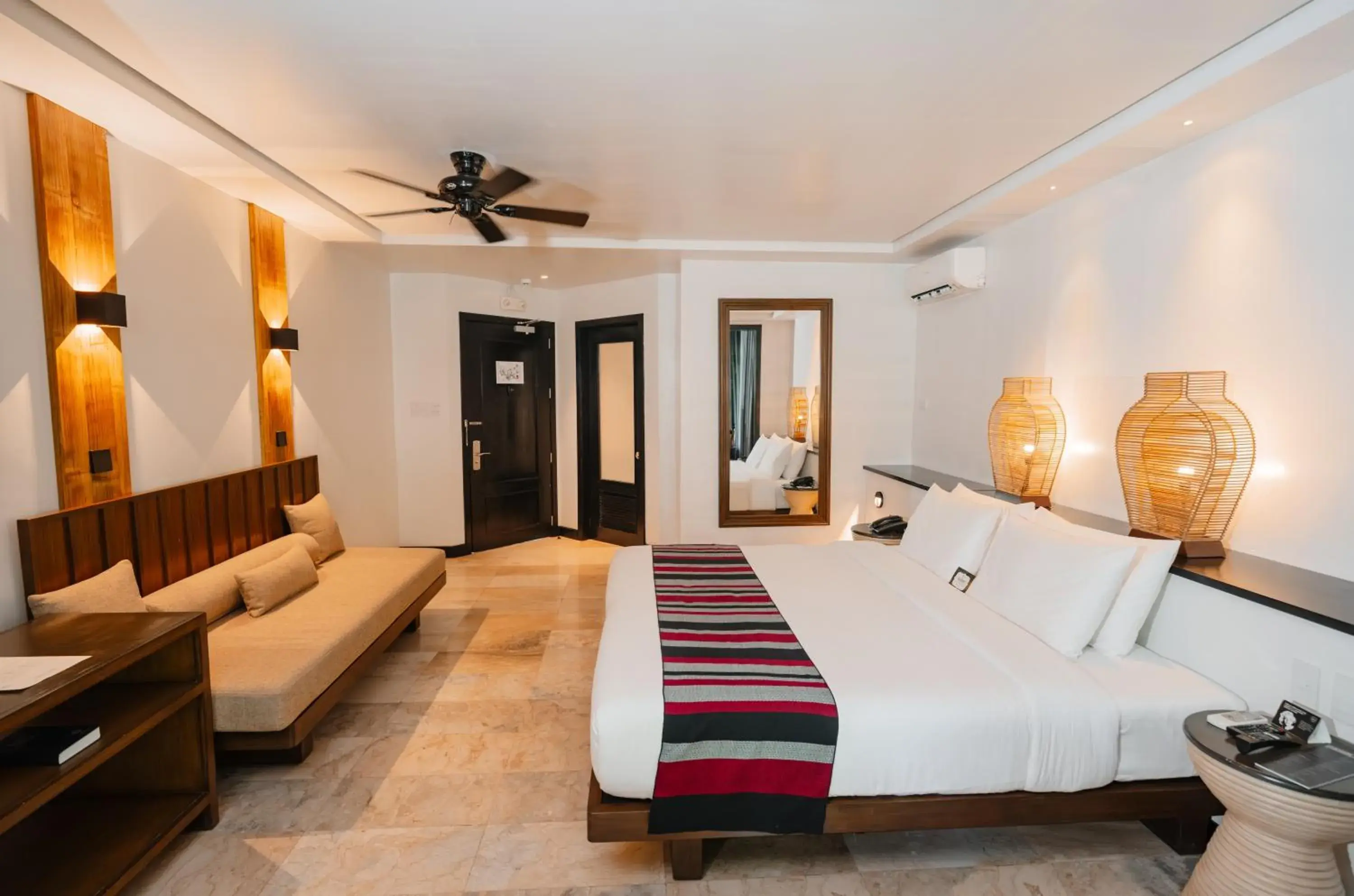 Bedroom in The Henry Resort Dumaguete Bedroom in The Henry Resort Dumaguete