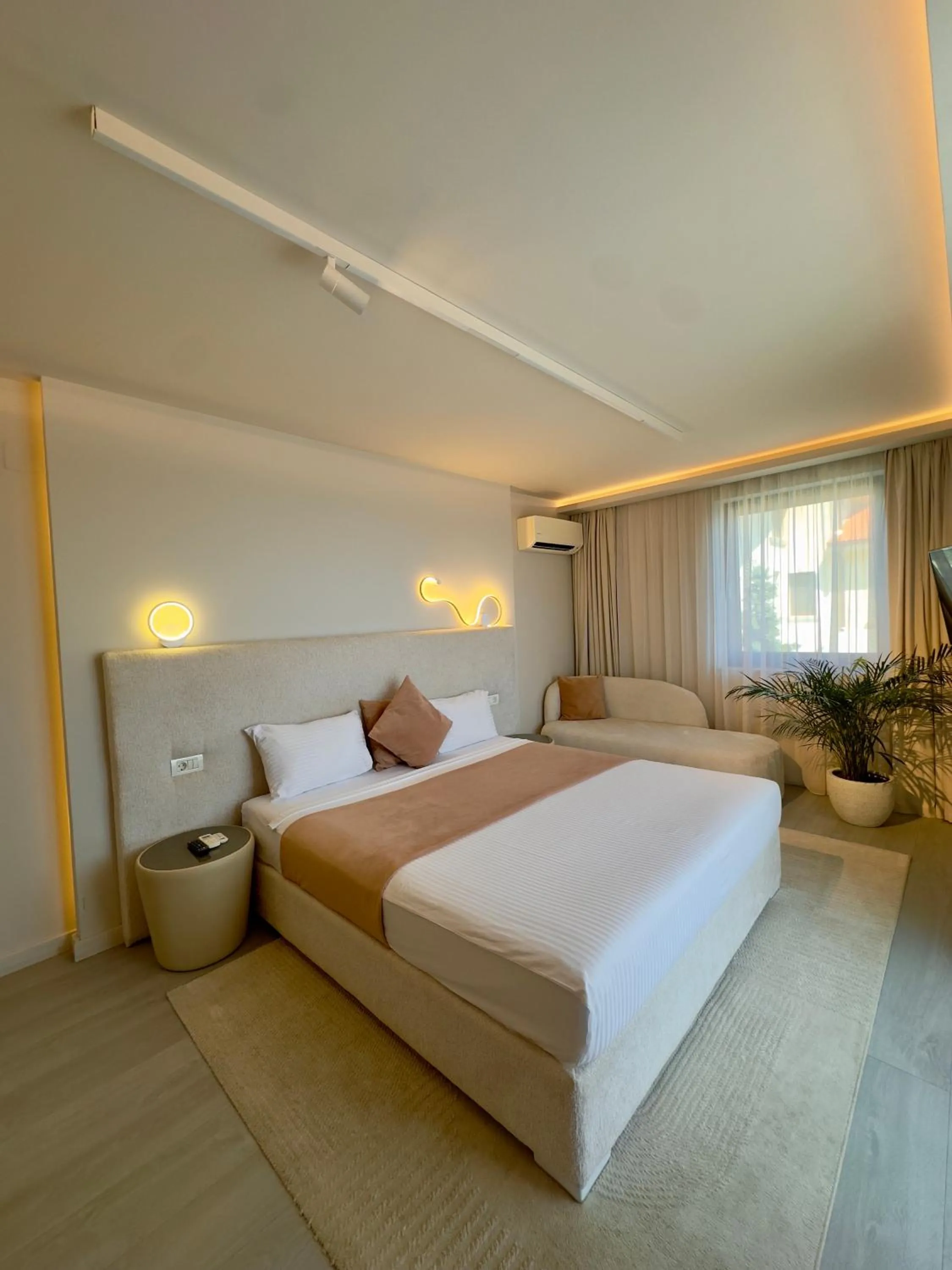 Bed in Mamaia Moments Villa, Mamaia Nord