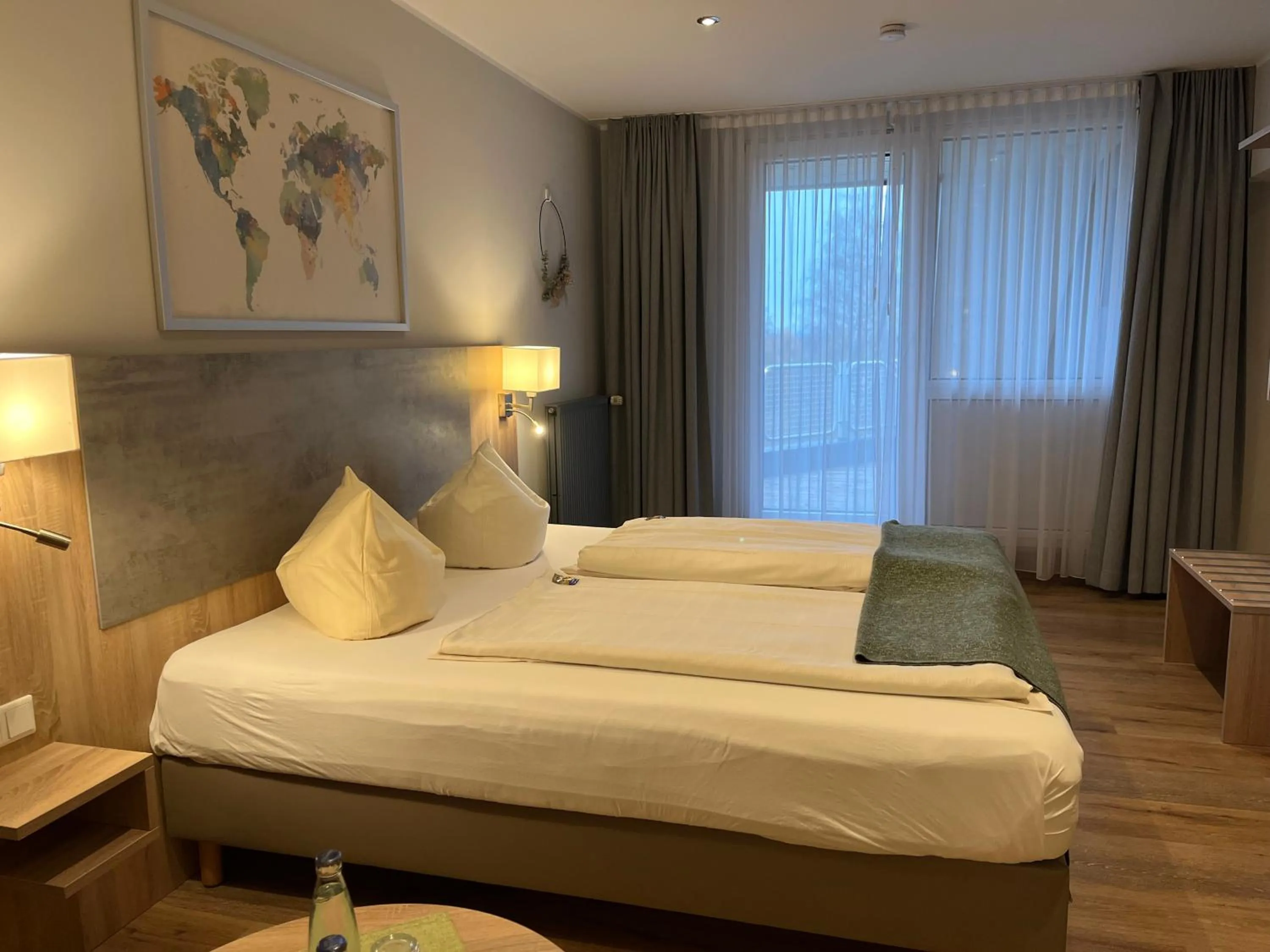 Bed in Hotel Senator