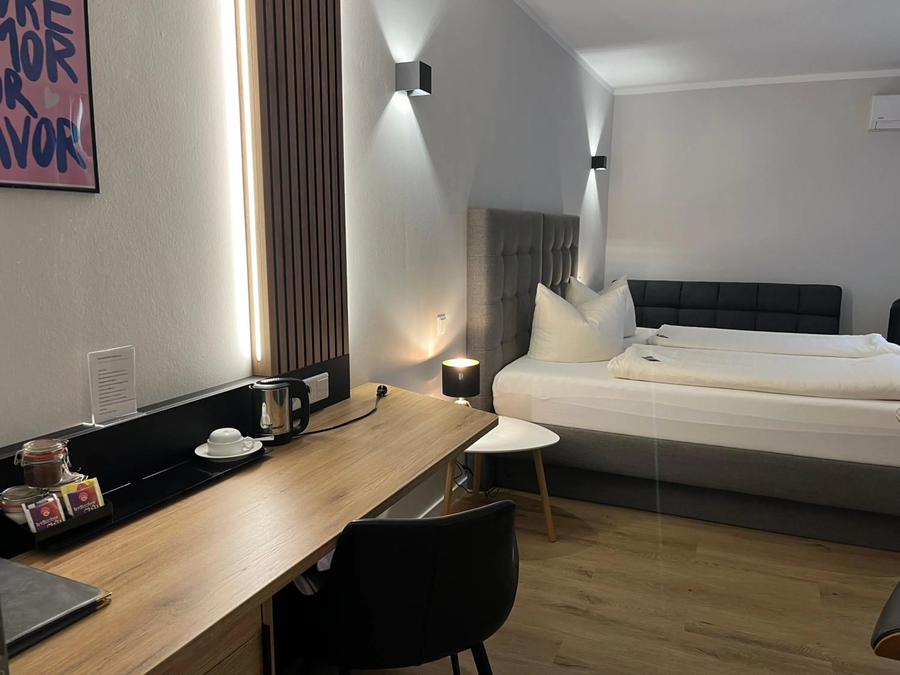 Bed in Hotel Senator