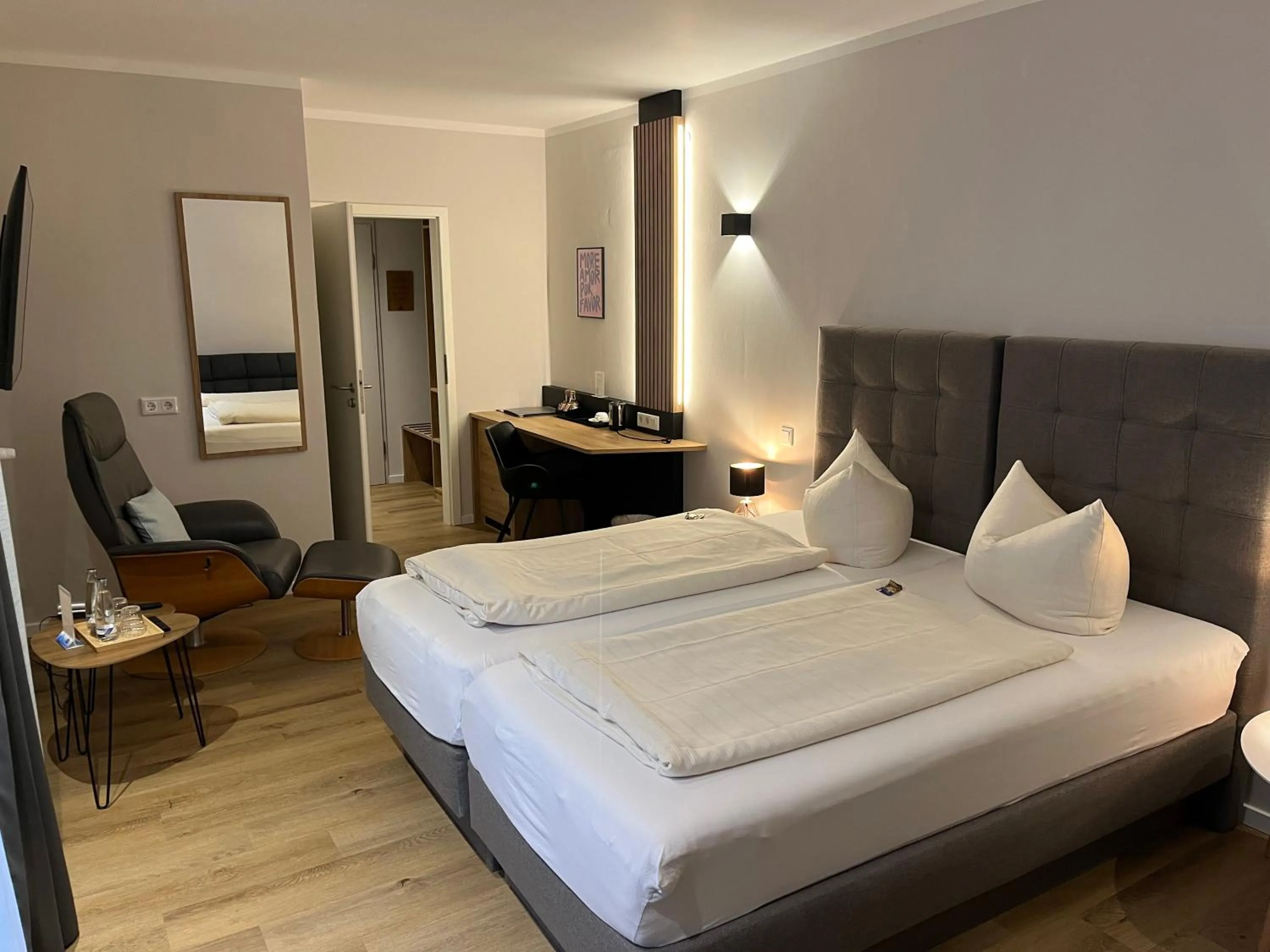 Bed in Hotel Senator