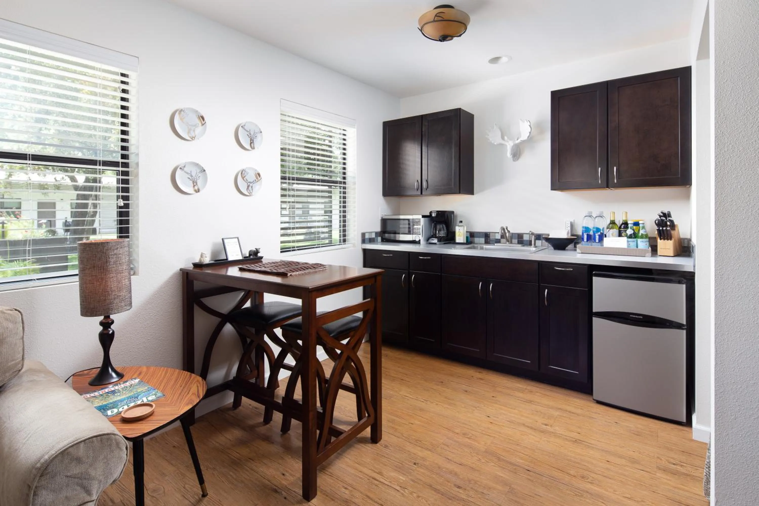 Kitchen or kitchenette in Hotel Flora and Fauna