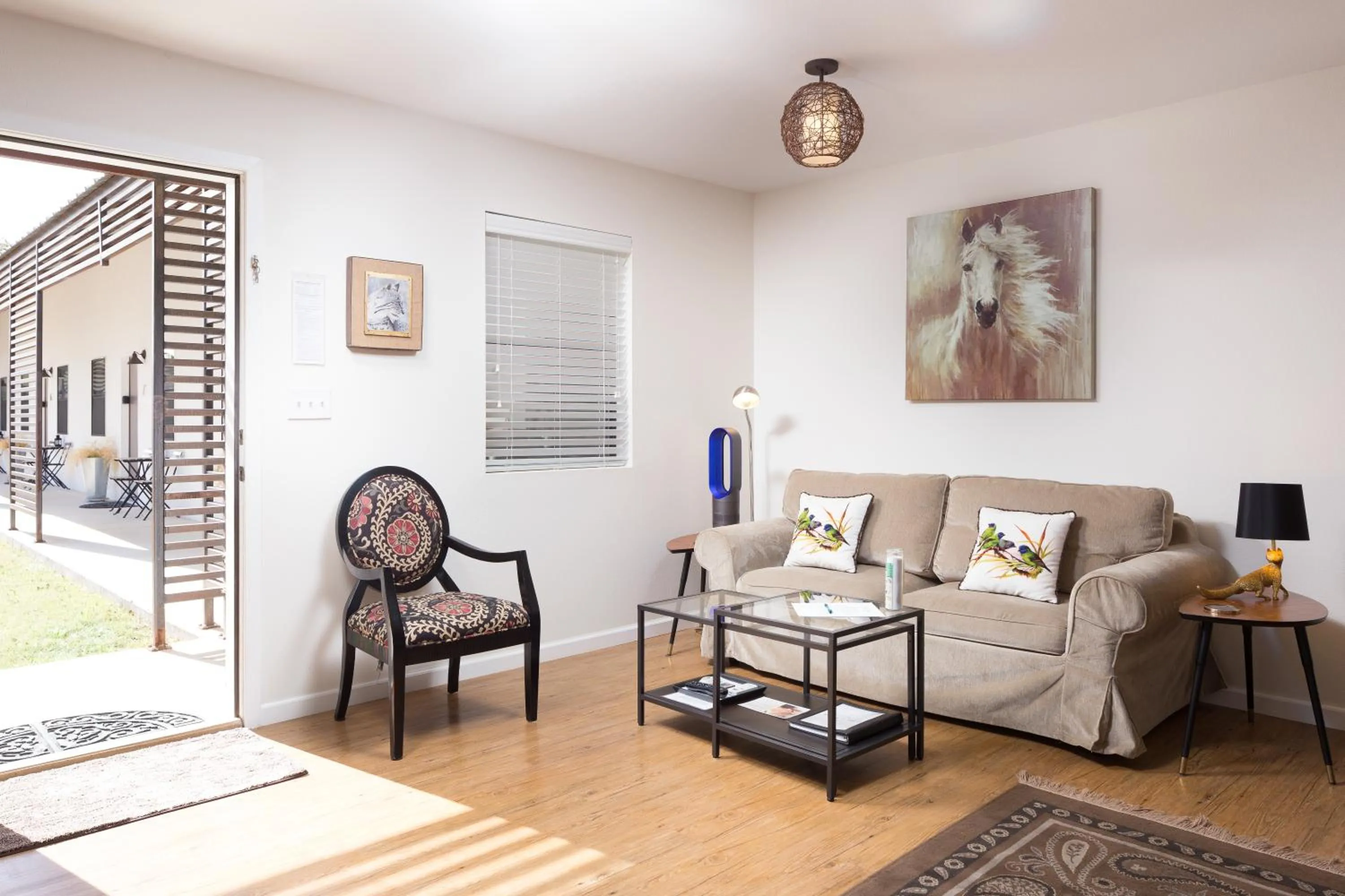 Living room in Hotel Flora and Fauna