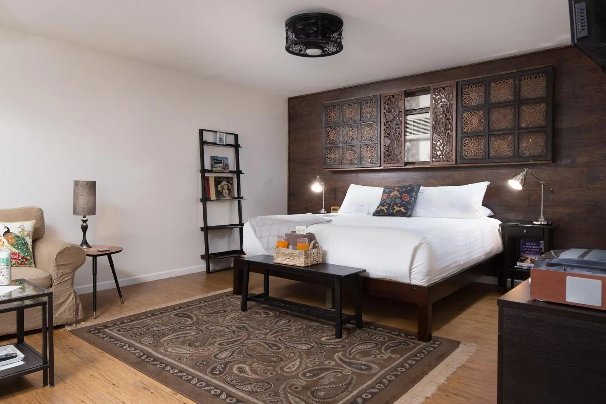 Bed in Hotel Flora and Fauna