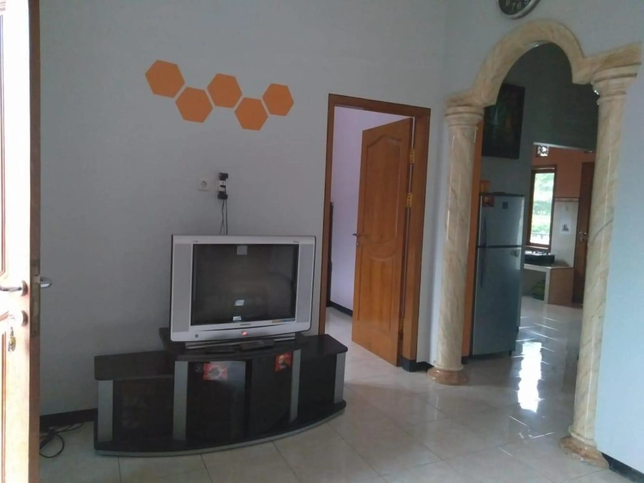 TV and multimedia in Villa Trijaya