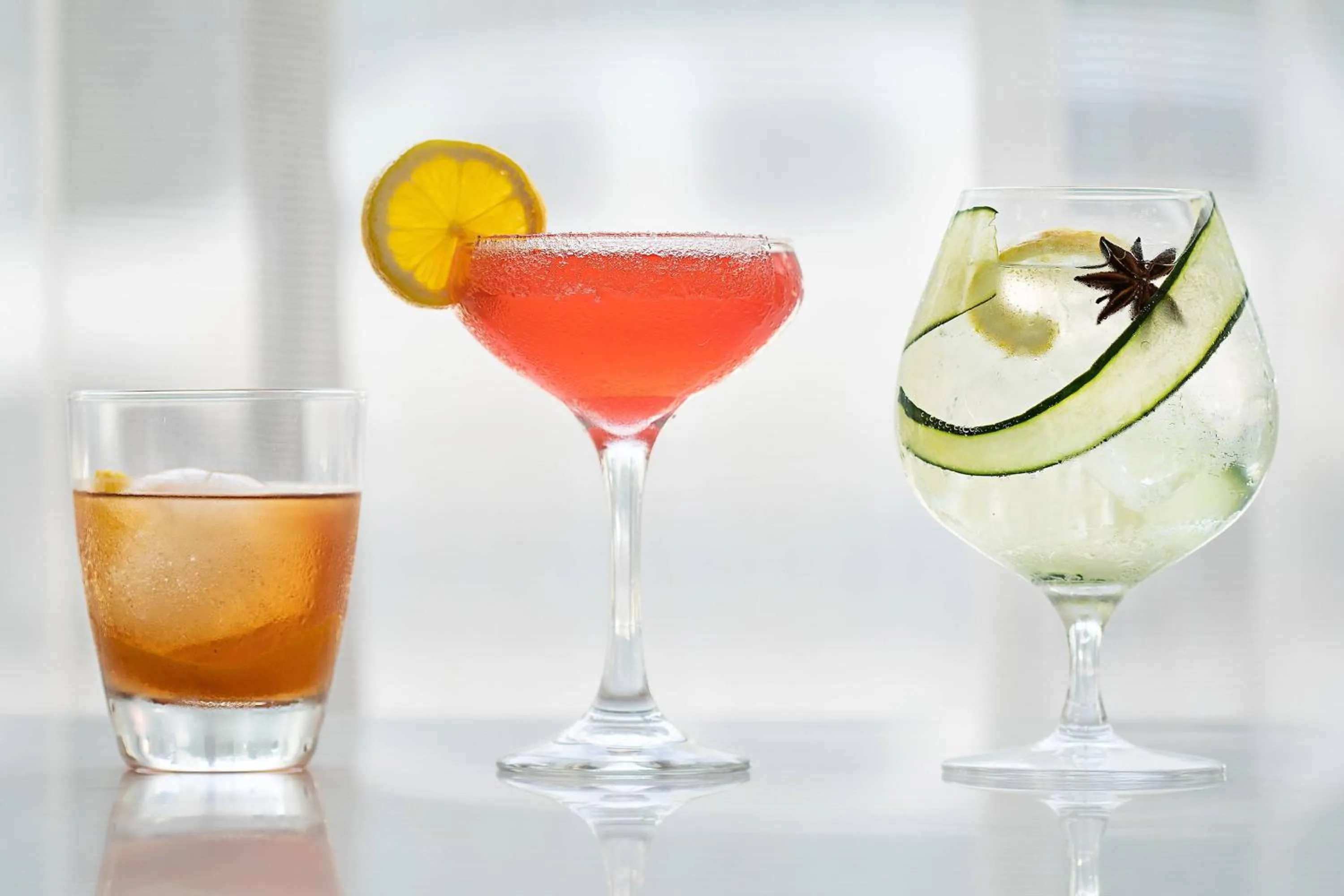 Lounge or bar in AC Hotel by Marriott Little Rock Downtown