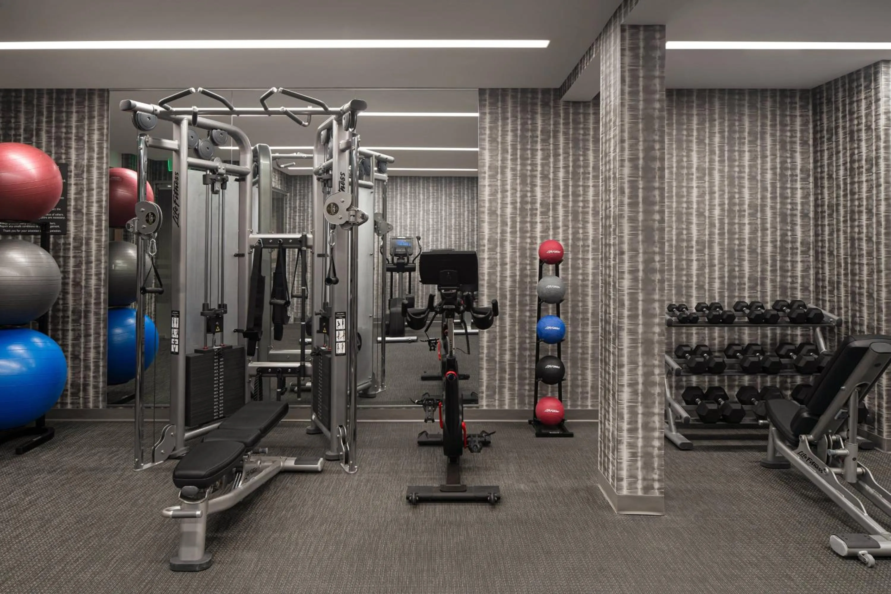 Fitness centre/facilities in AC Hotel by Marriott Little Rock Downtown