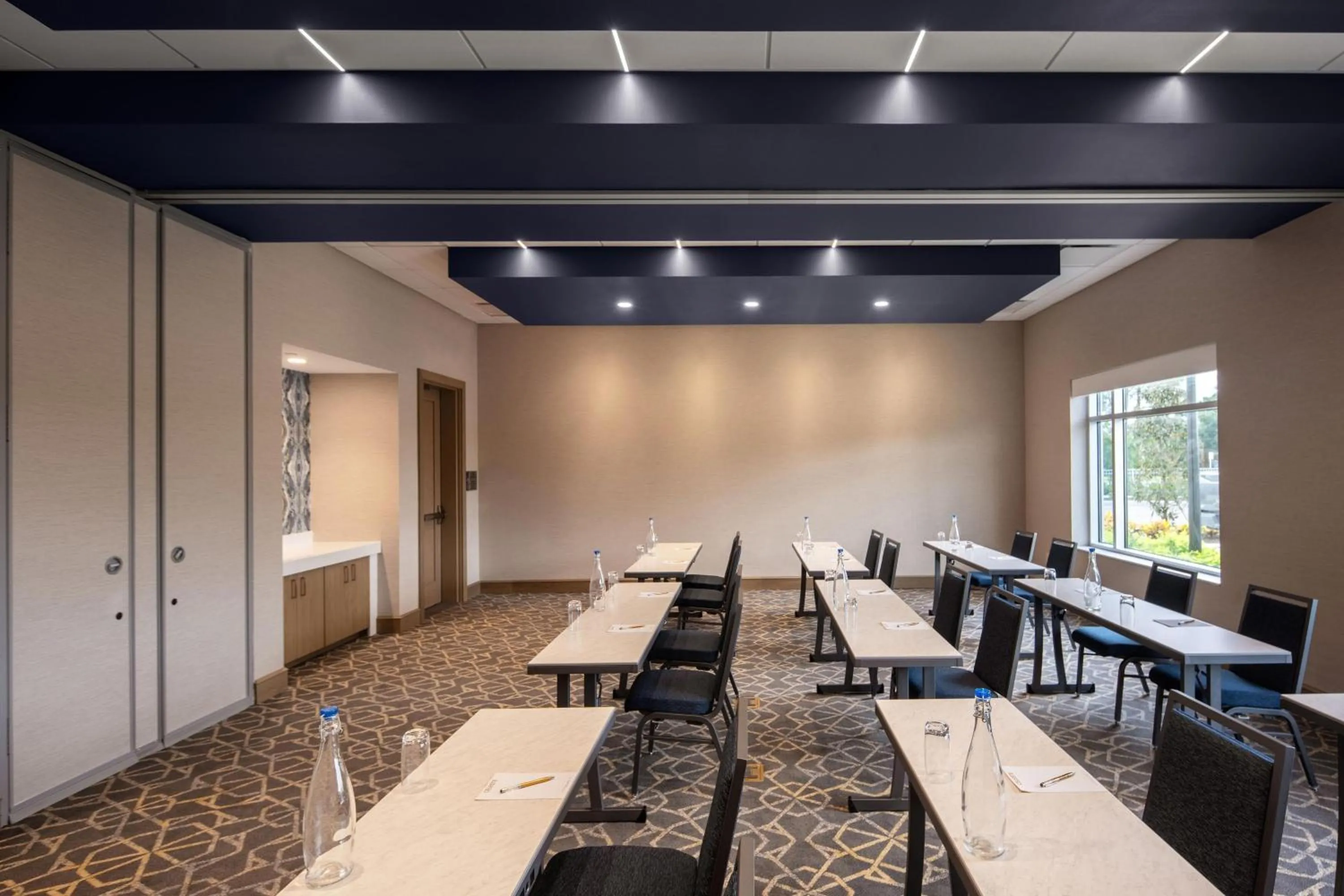 Meeting/conference room in The Celeste Hotel, Orlando, a Tribute Portfolio Hotel