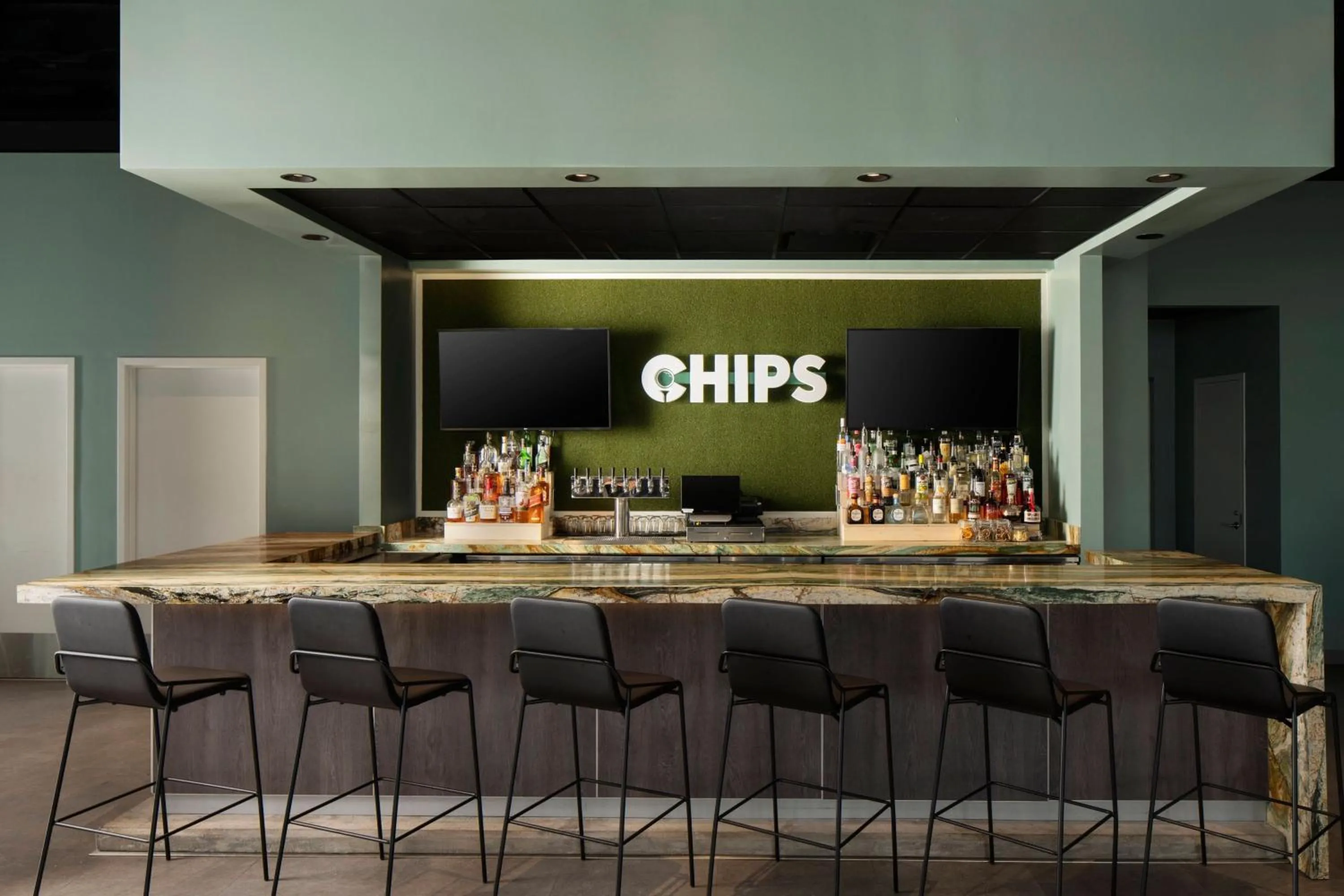 Restaurant/places to eat in Luminary Hotel & Co., Autograph Collection