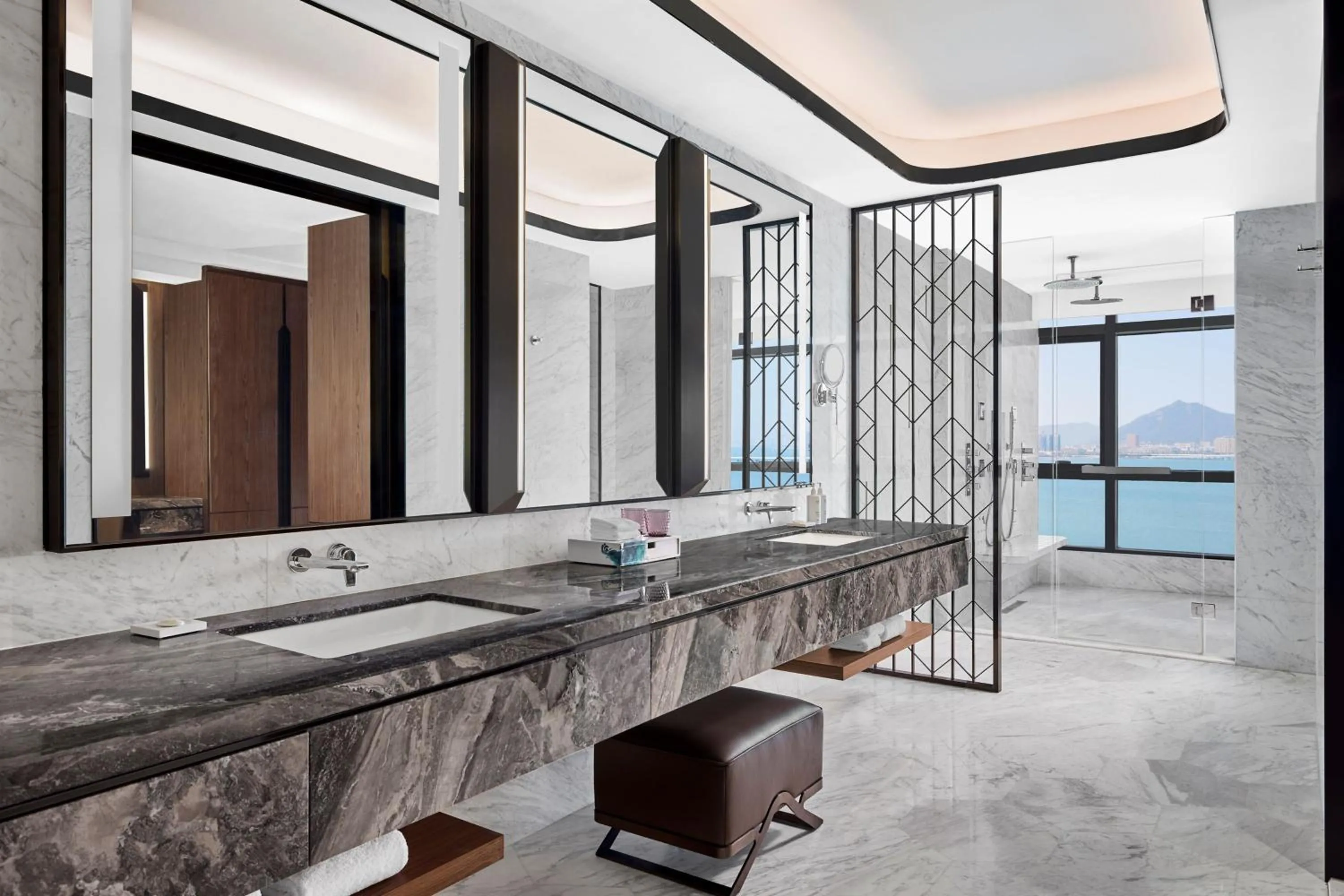 Bedroom in Courtyard by Marriott Xiamen