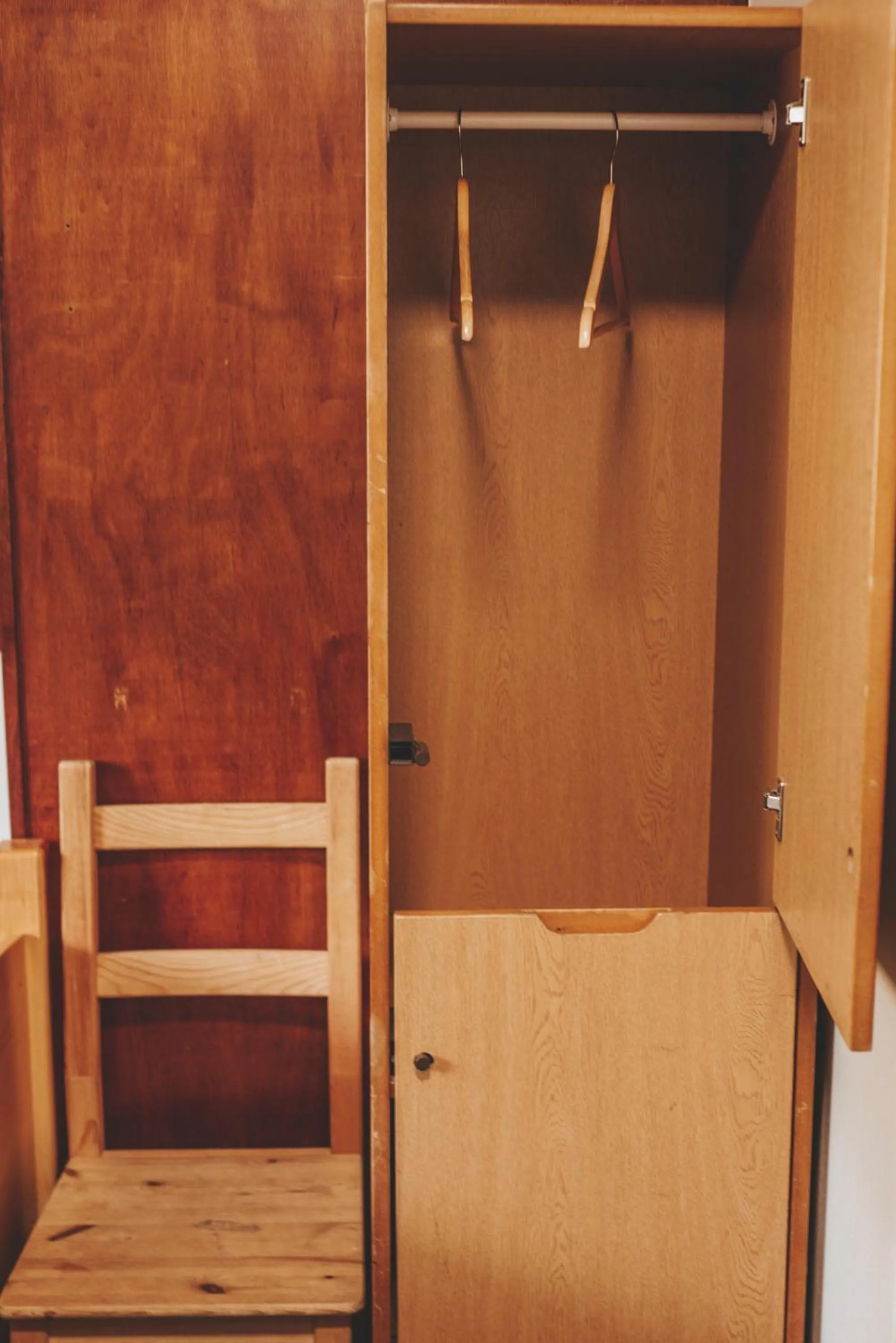 wardrobe in Crianlarich Youth Hostel