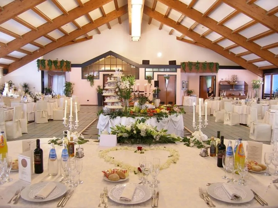 Banquet/Function facilities in Antica Postumia
