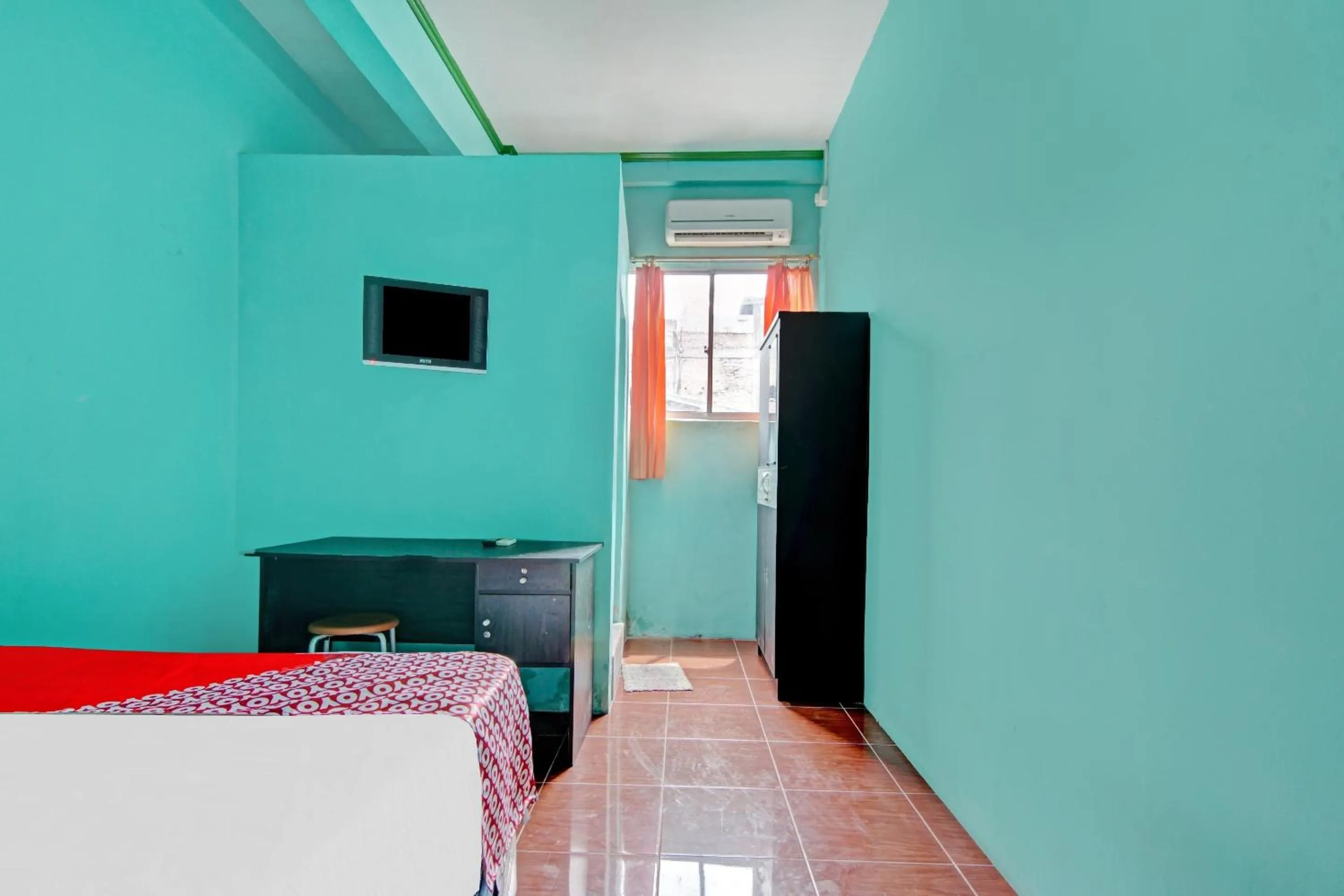 Bedroom, Bed in Hotel O Homestay 22 Syariah