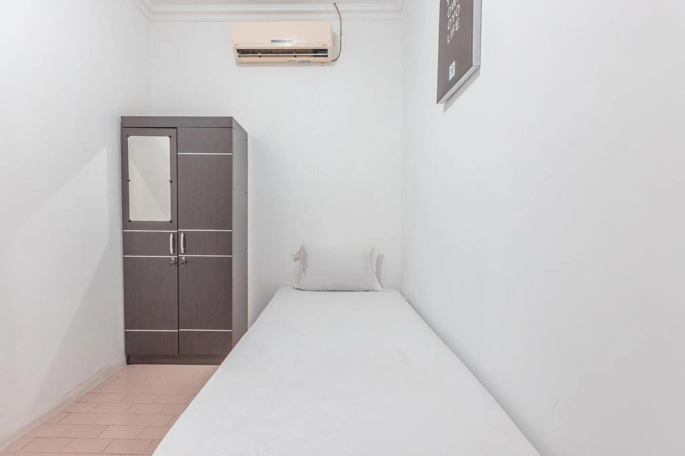 OYO Life 3047 Gita Kencana