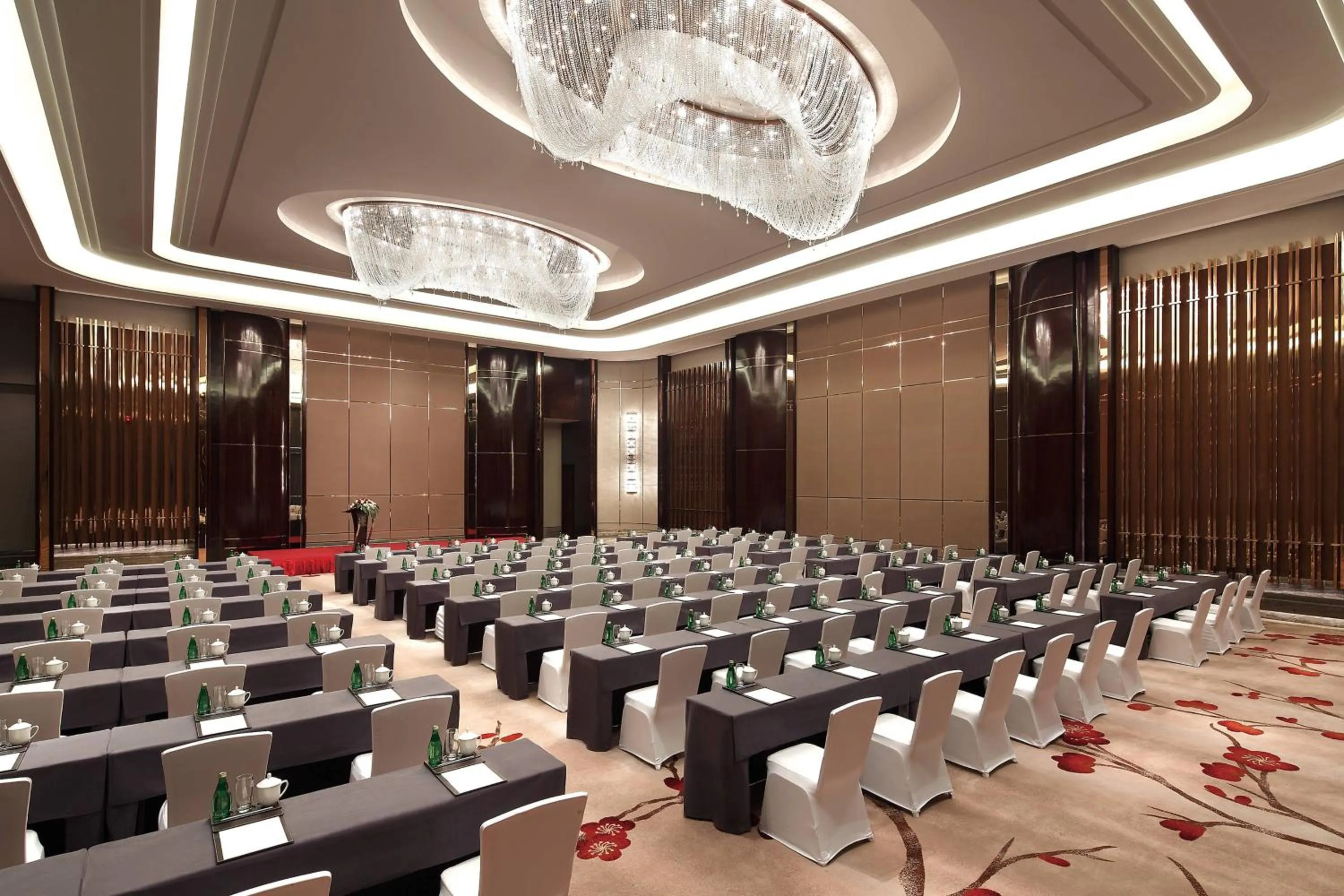 Meeting/conference room in Sheraton Hefei Xinzhan Hotel
