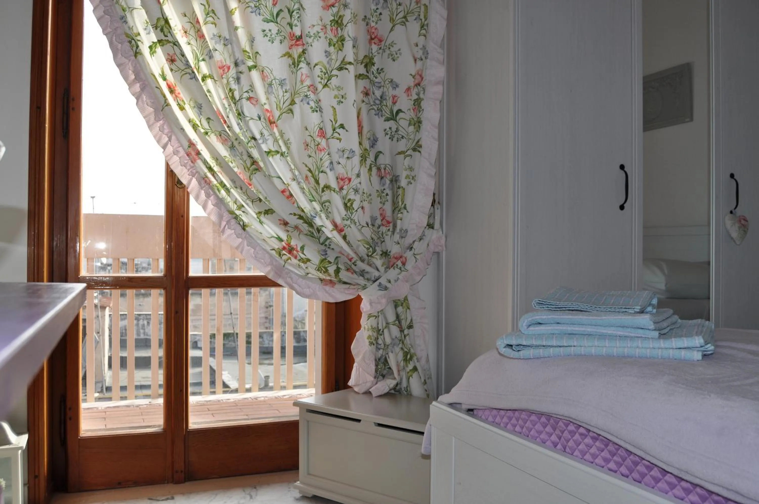 Photo of the whole room, Bed in I Citri