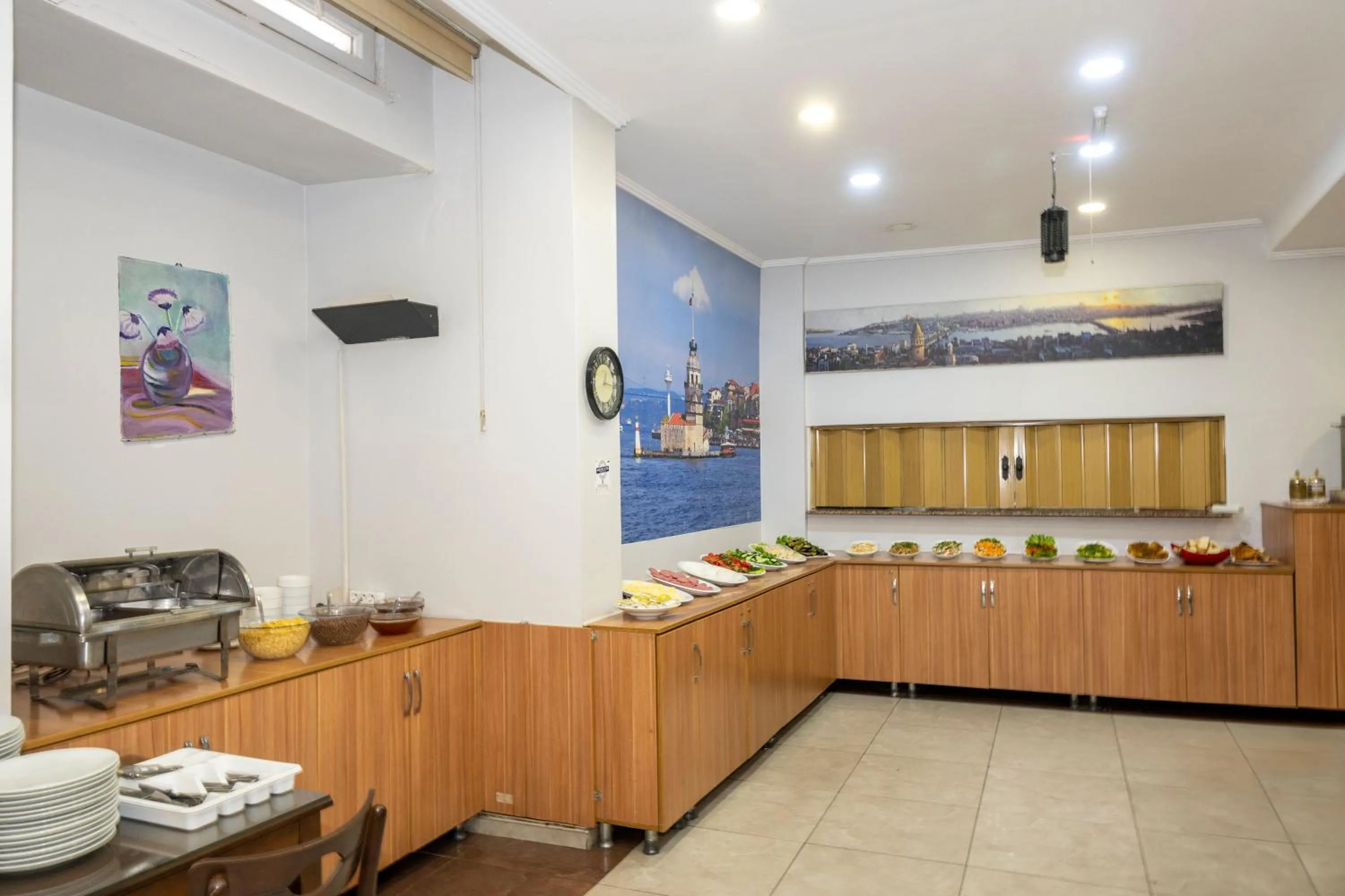 Buffet breakfast in Hotel Simper