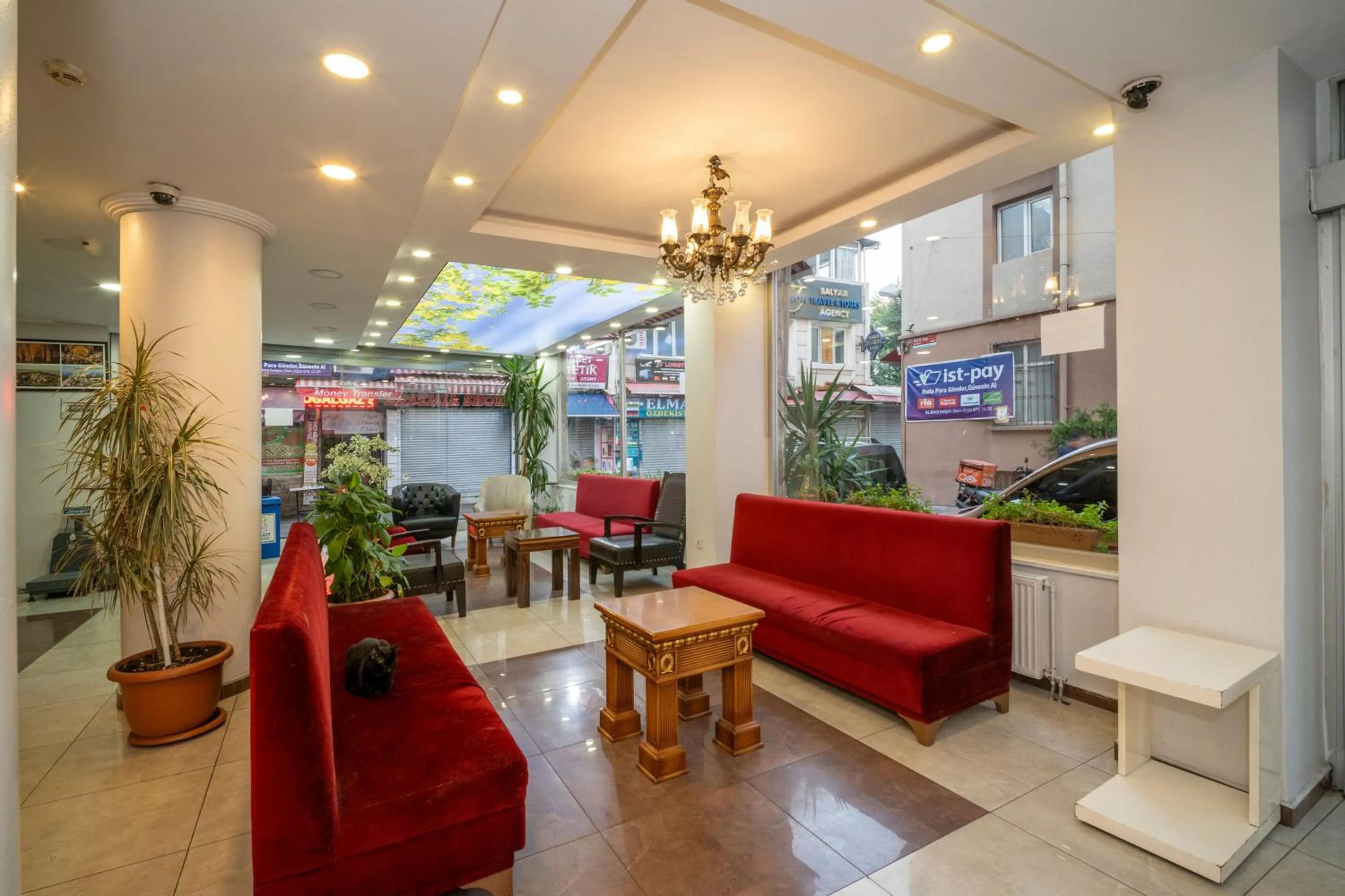 Lobby or reception in Hotel Simper